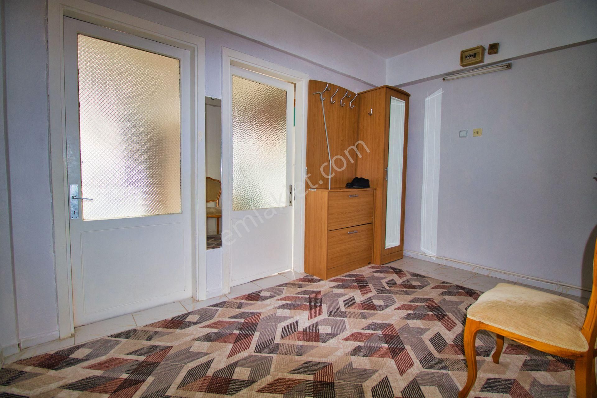 🟣🟣aktiften Akçay'da Arakatın Huzuru Çift Balkonun Keyfi;merkezi Konumda Denize 100m 2+1 Daire - Görsel 11