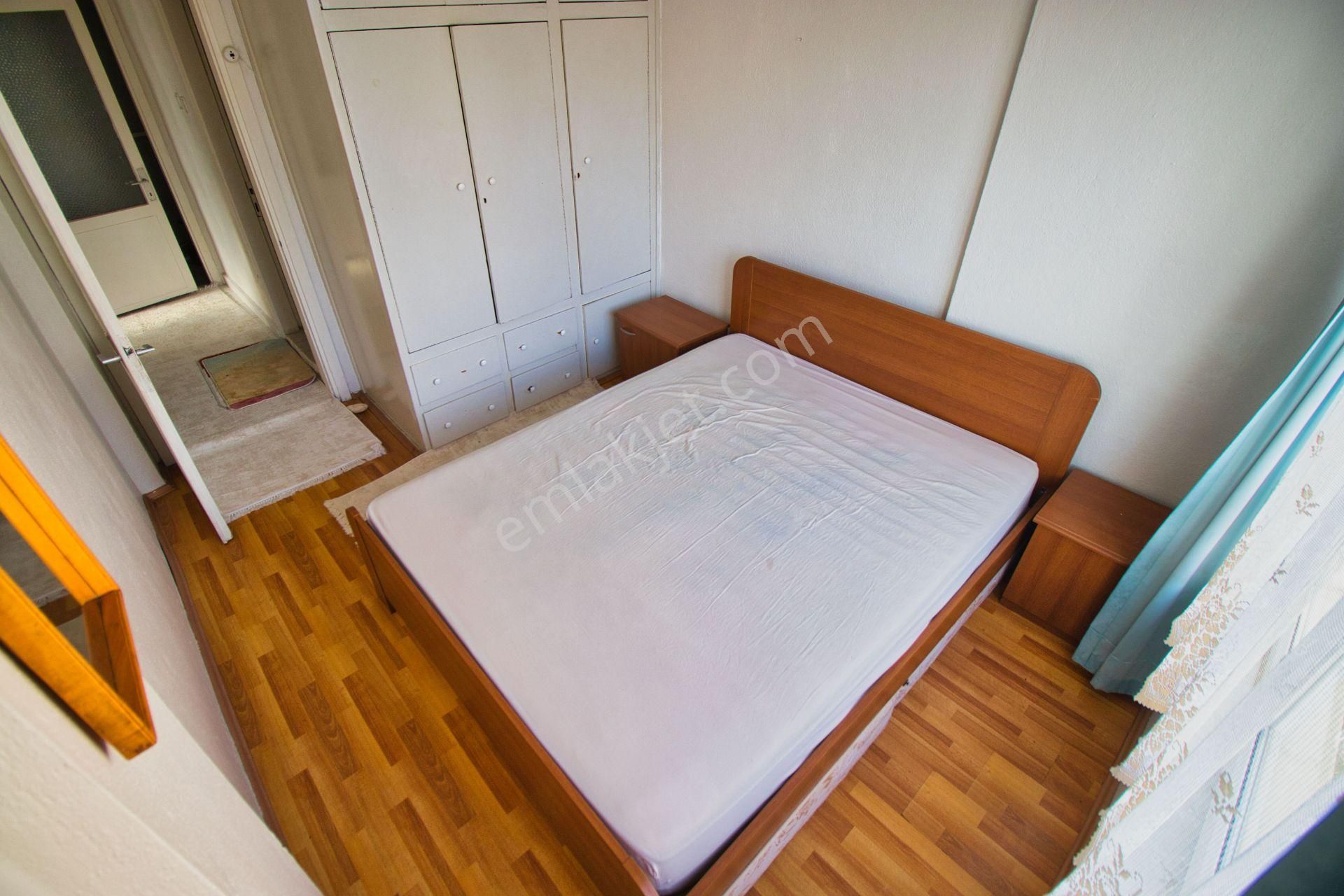 🟣🟣aktiften Akçay'da Arakatın Huzuru Çift Balkonun Keyfi;merkezi Konumda Denize 100m 2+1 Daire - Görsel 18