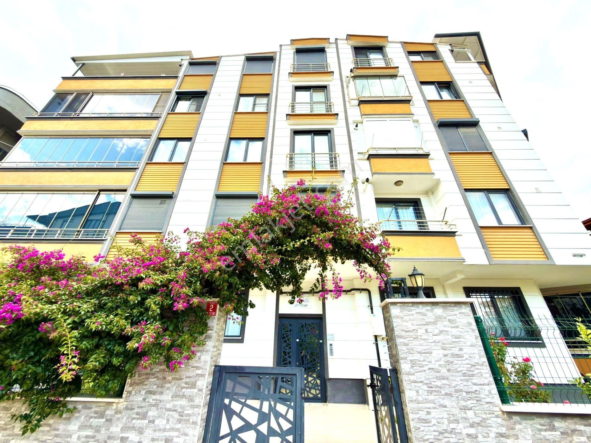 💥akçay'da Aygül'den💥sıfır Doğalgaz Kombili Geniş Balkonlu Asansörlü Kaçmaz 2+1 Acill Satılık Daire