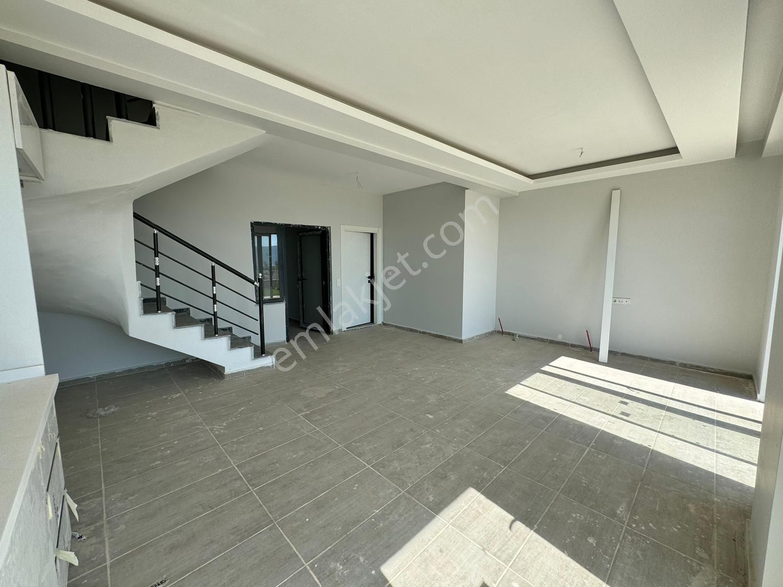 Didim Akbük Mah. Deniz Manzaralı Merkezi Konum Havuzlu Lüks Site İçerisinde Dublex - Görsel 10