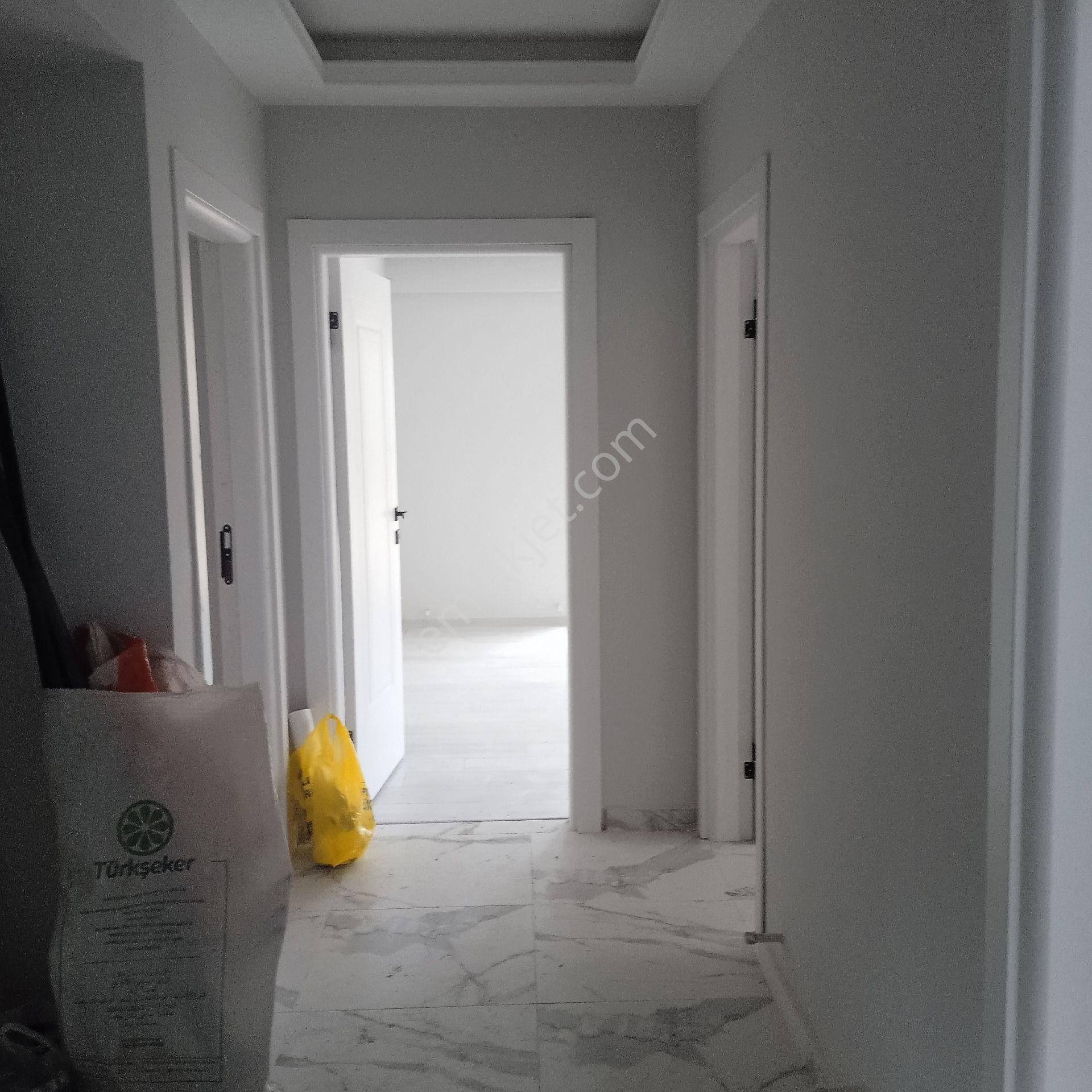Yalova Çınarcık Teşvıkiye Plajlar Mevkiinde Yeni Binada Satılık 2+1 - Görsel 14