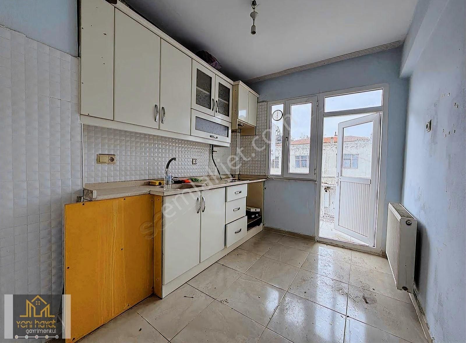 Zeytinlik Mahallesinde Kat Mülkiyetli Ara Kat 2+1 Satılık Daire - Görsel 13