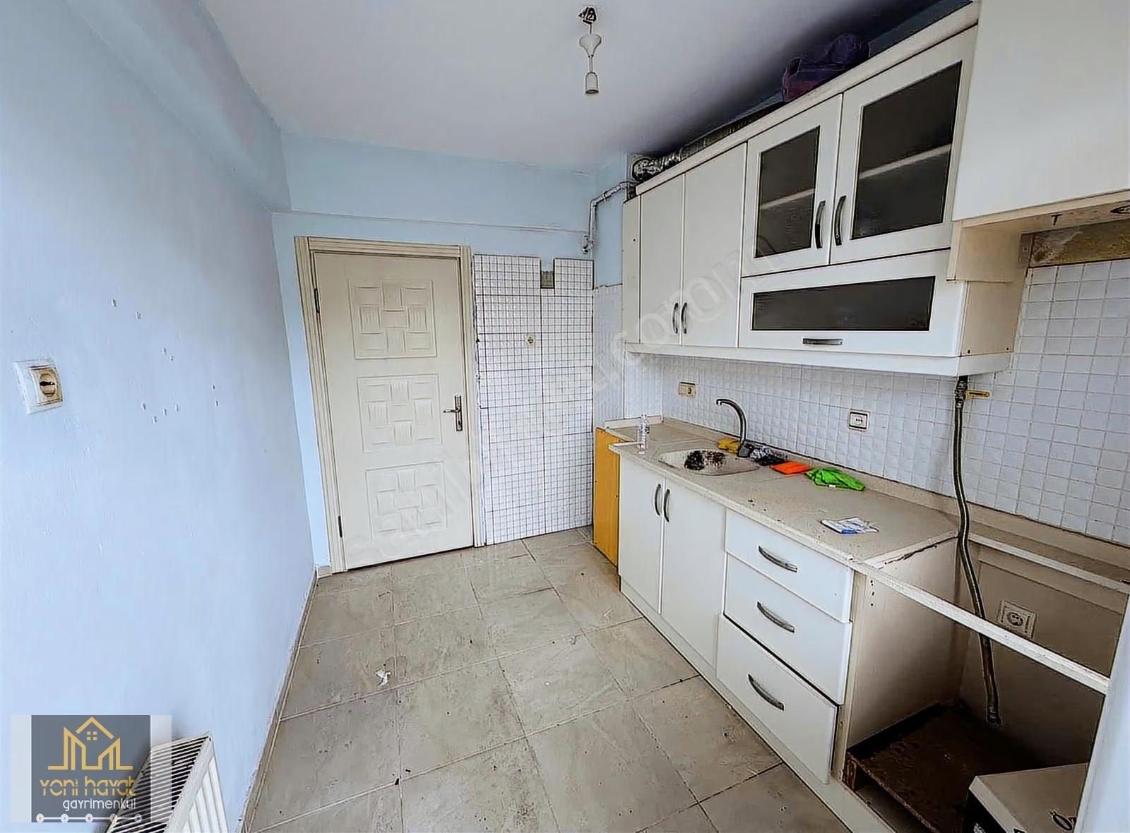 Zeytinlik Mahallesinde Kat Mülkiyetli Ara Kat 2+1 Satılık Daire - Görsel 4