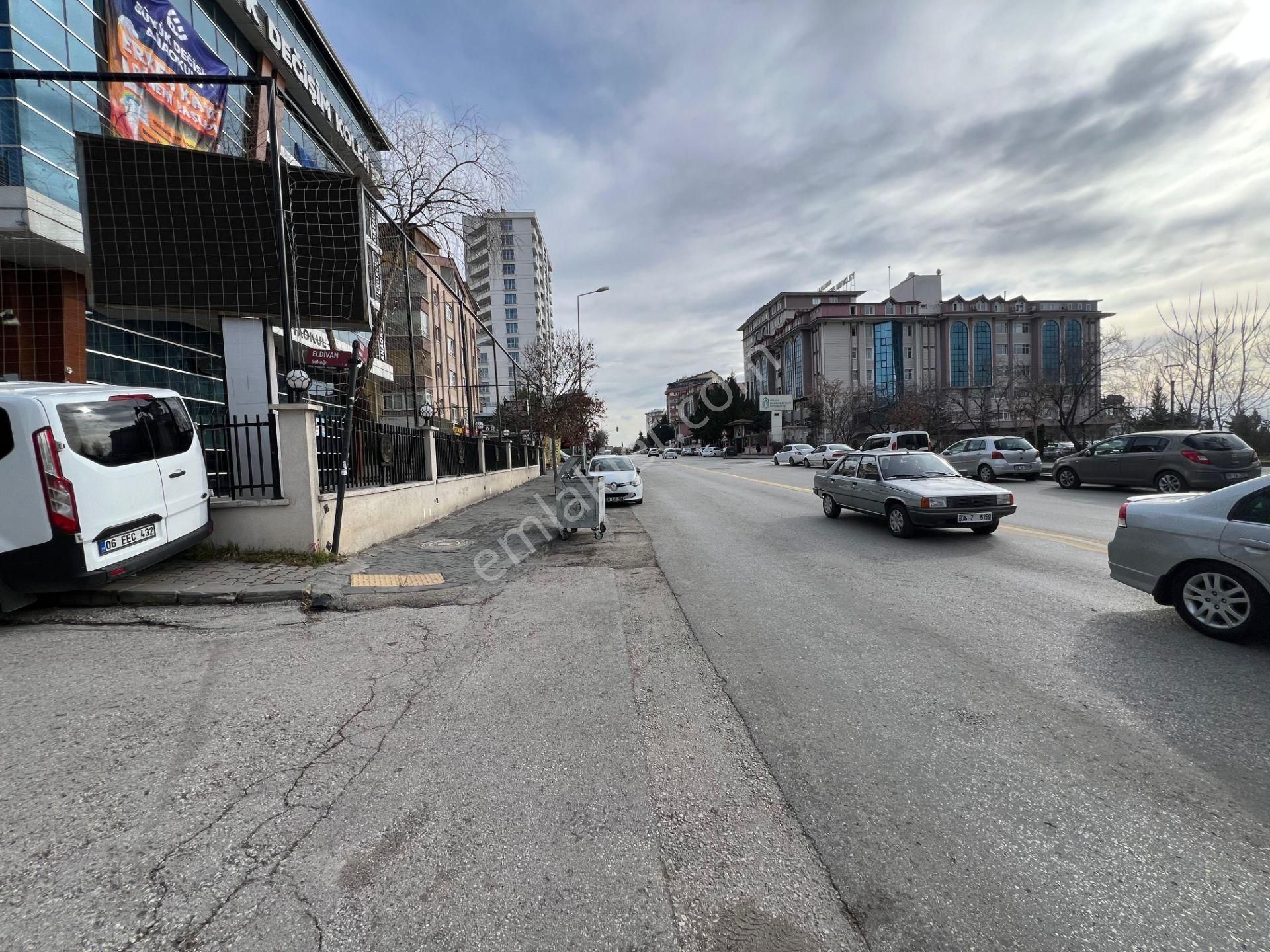 Ayvalı Gazze Caddesi Üzeri Antares Avm Yanı Lüks 2+1 Daire - Görsel 27