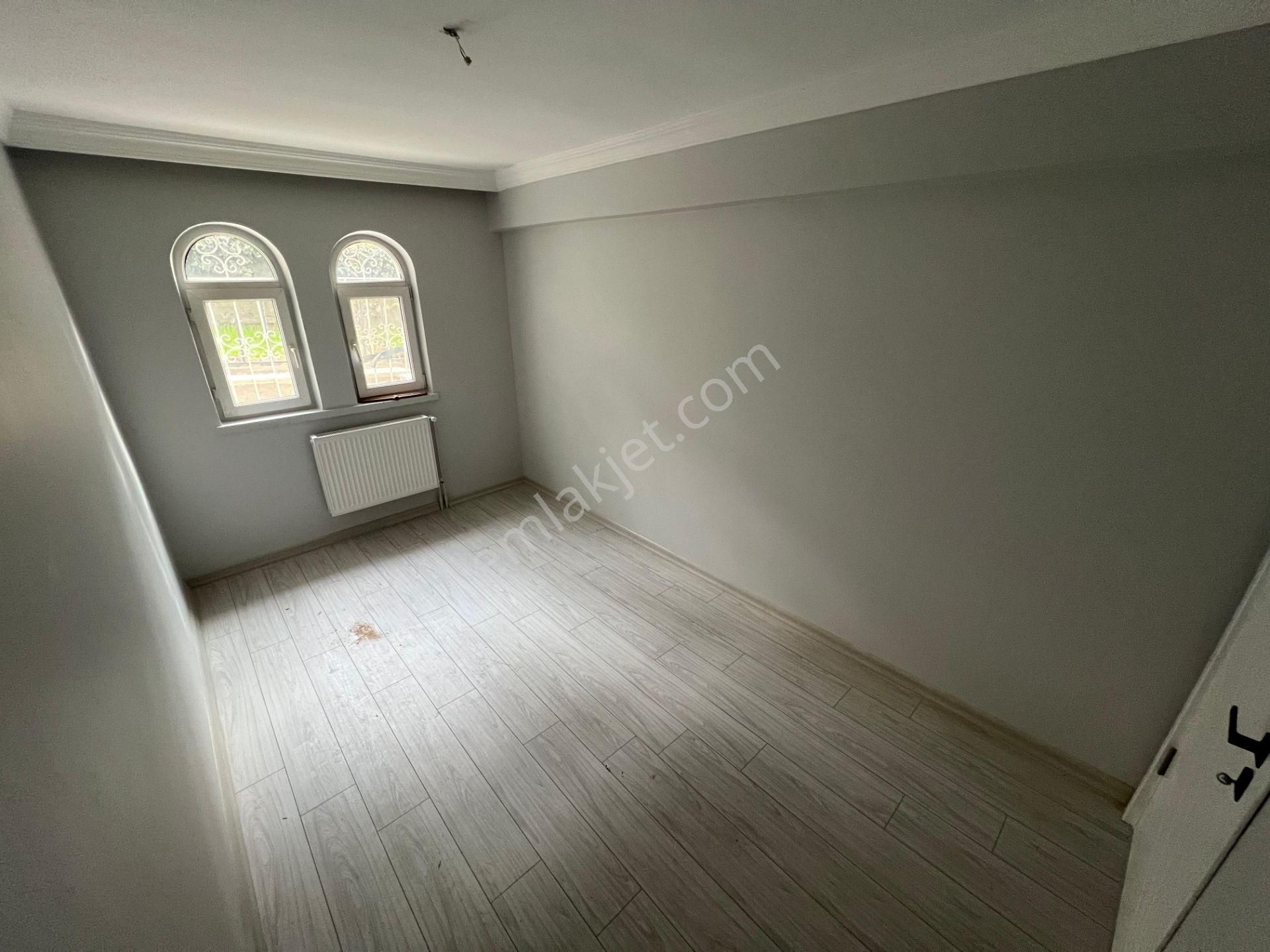 Ayvalı Gazze Caddesi Üzeri Antares Avm Yanı Lüks 2+1 Daire - Görsel 12