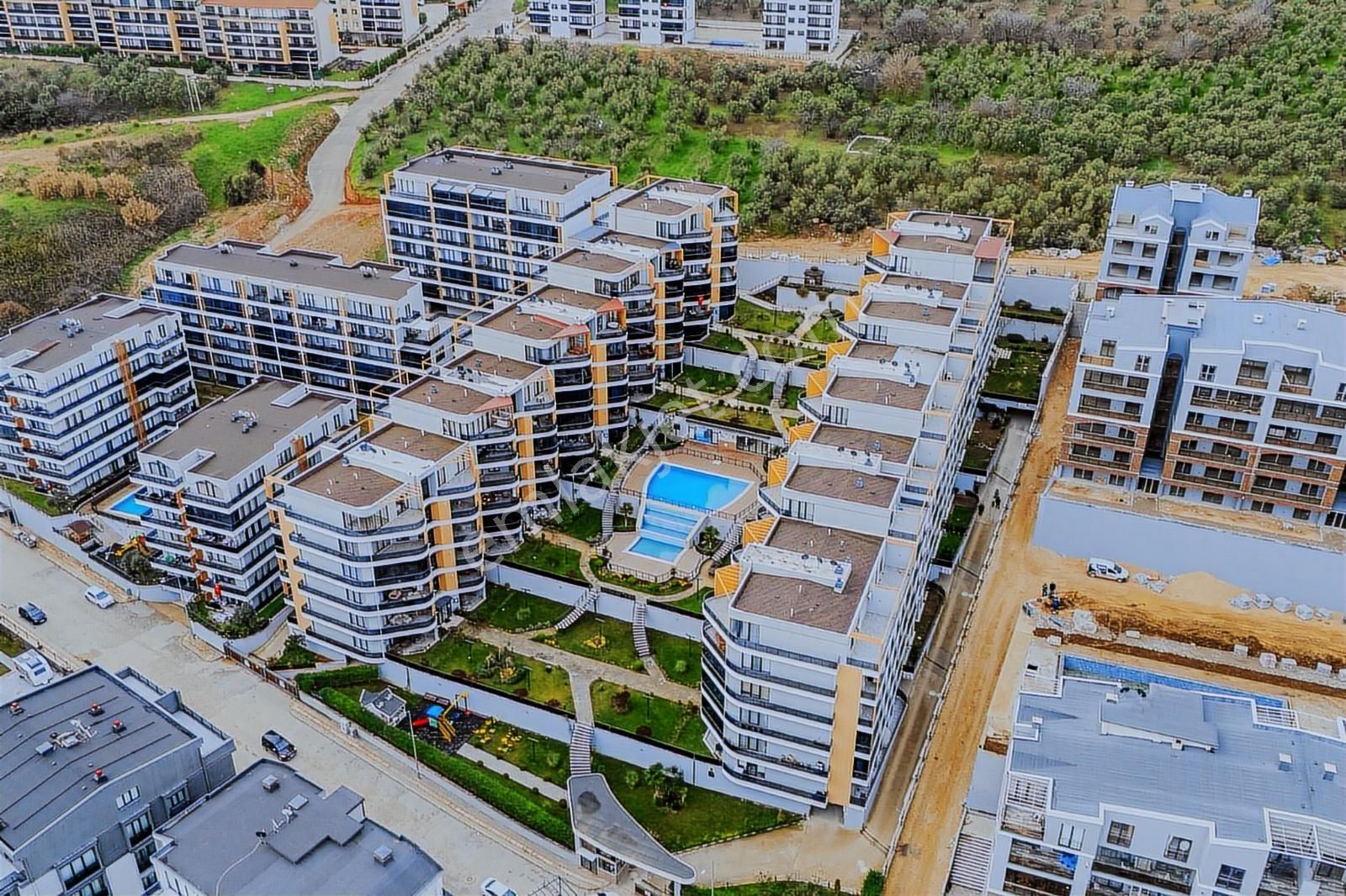 K2 Pera Güzelyalı Mevsim Mudanya Ara Kat 2+1 Satılık Daire - Görsel 22