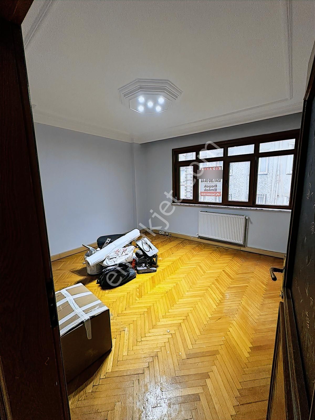 Fatih, Balipaşa'da | Otobüs & Metroya 3 Dk | Geniş 3 +1 Kiralık - Görsel 18