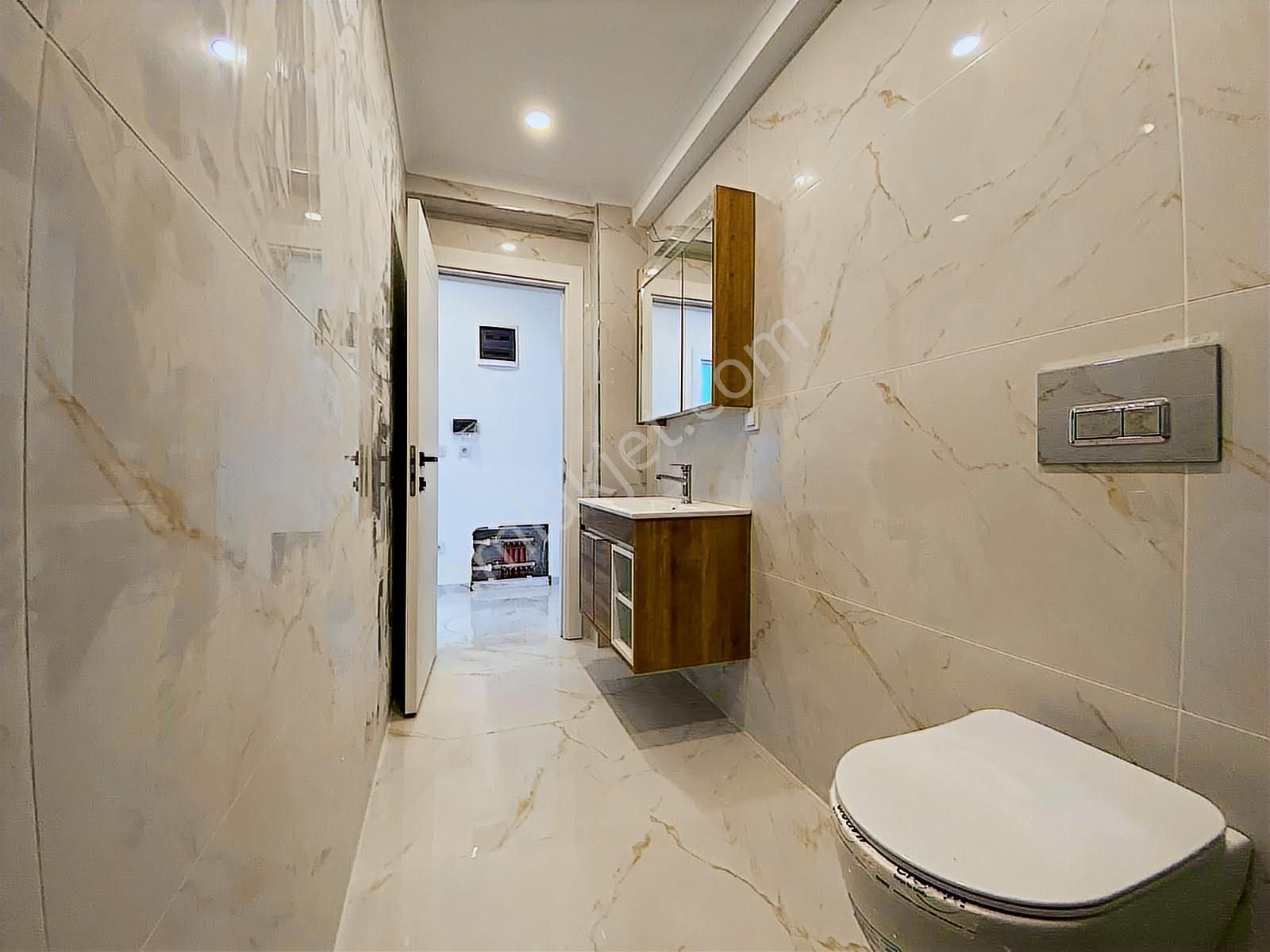 Remax Anı 'dan Bahçelievler 'de Sıfır 2+1 Kiralık Daire - Görsel 19