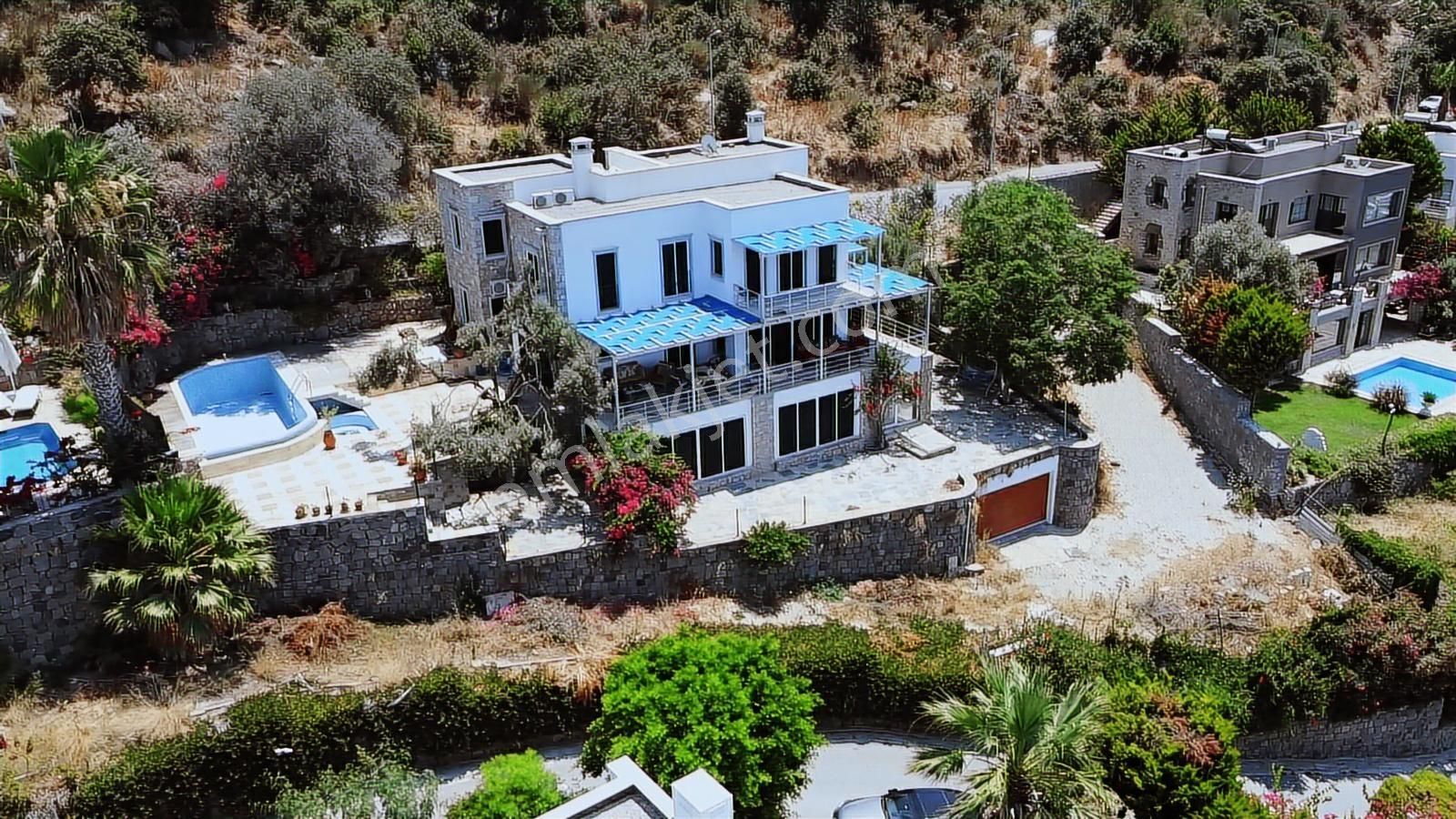 Bodrum Türkbükünde Arsa Fiyatına Malikane 6+2 / 400 M2 - Görsel 5