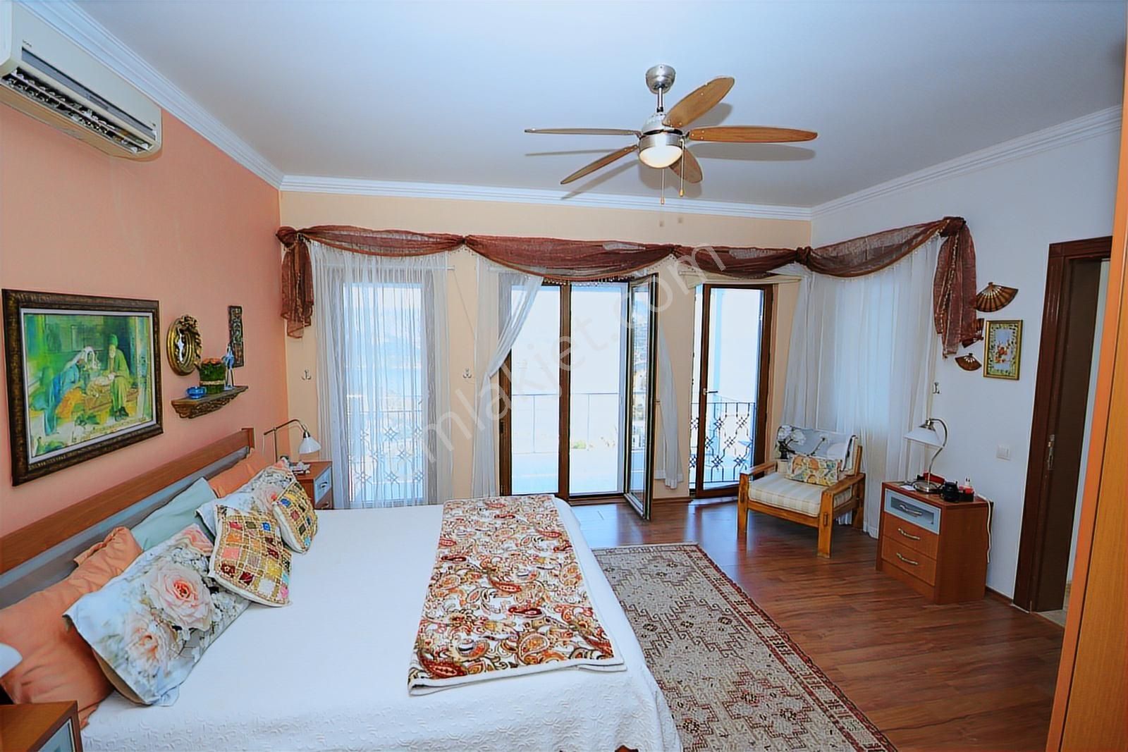 Bodrum Türkbükünde Arsa Fiyatına Malikane 6+2 / 400 M2 - Görsel 7