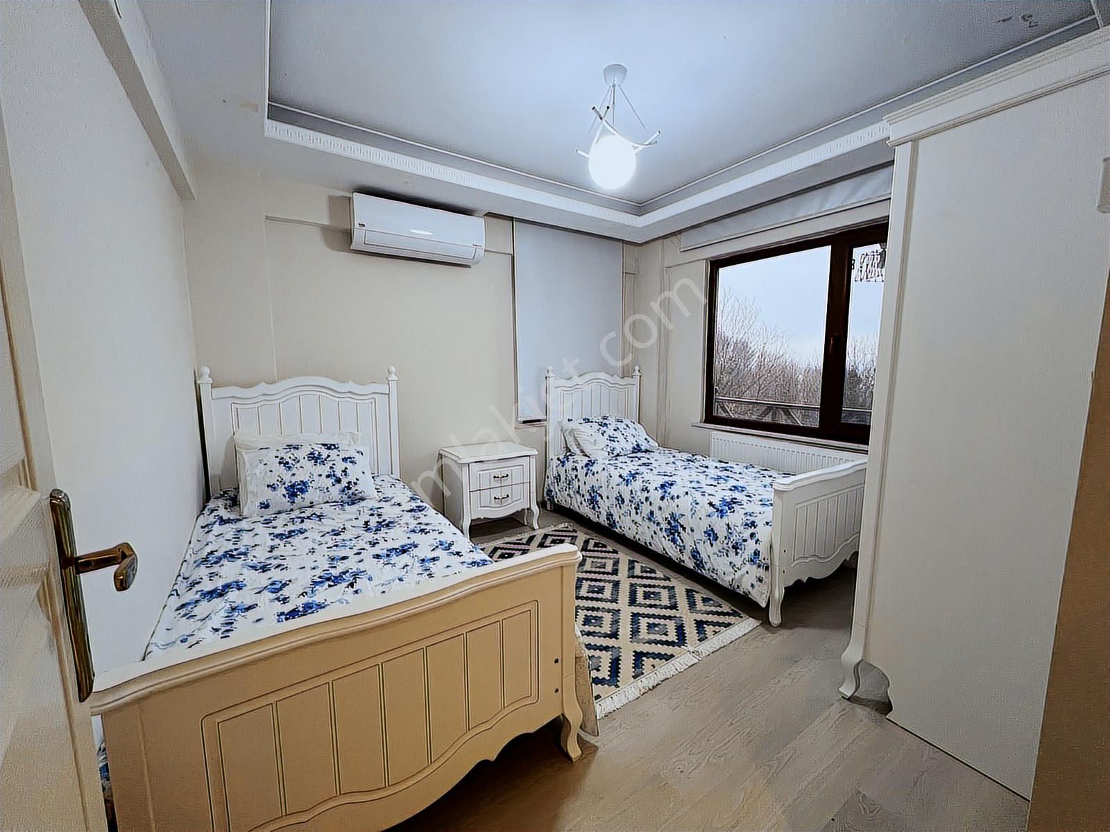 Kurtköy Dibektaş Mah'de Satılık Göl Manzaralı Villa - Görsel 21