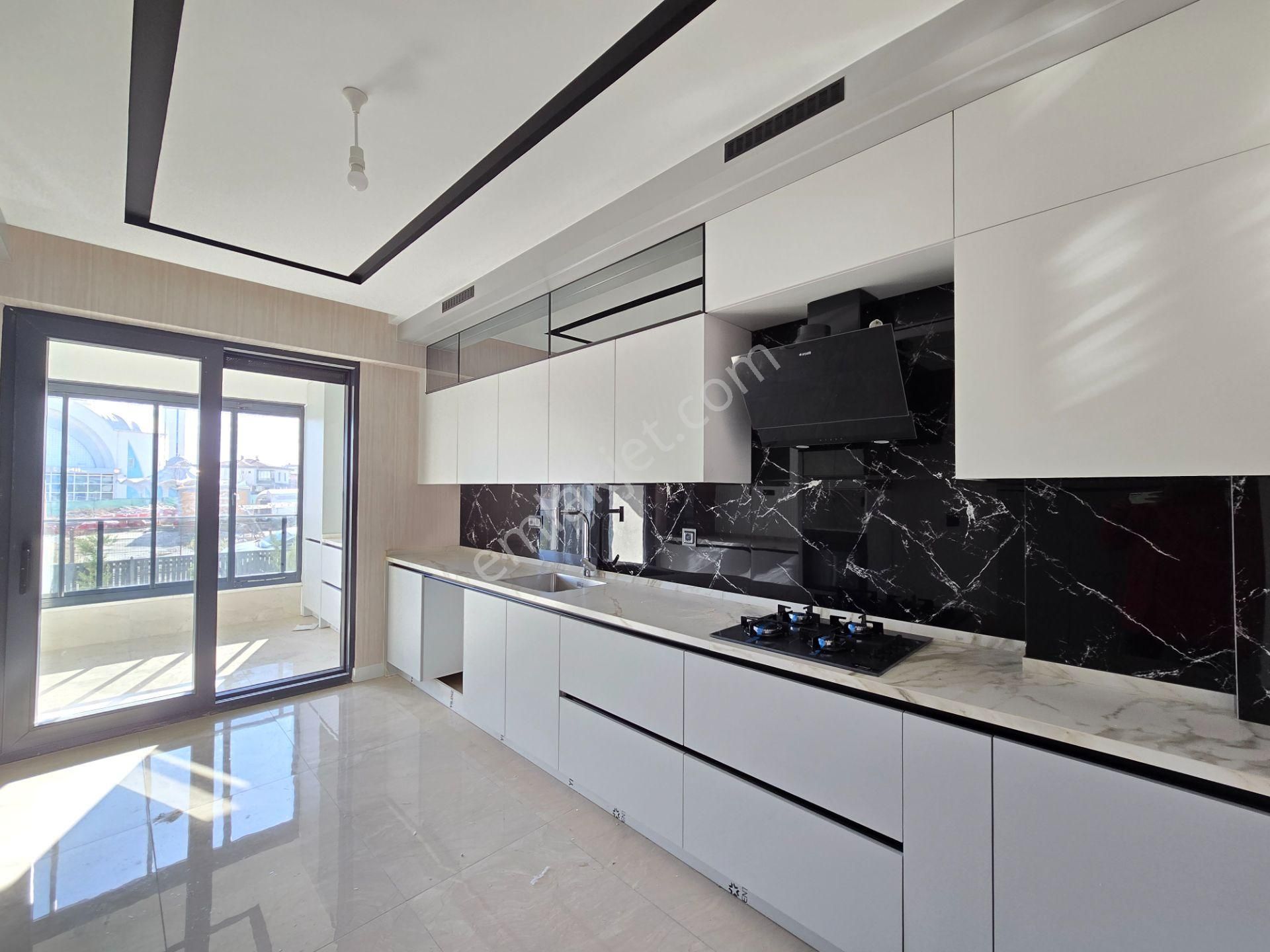 Buhara Mahallesi İşyapar’dan Merkezi Lokasyonda Lüks 3+1 Daire