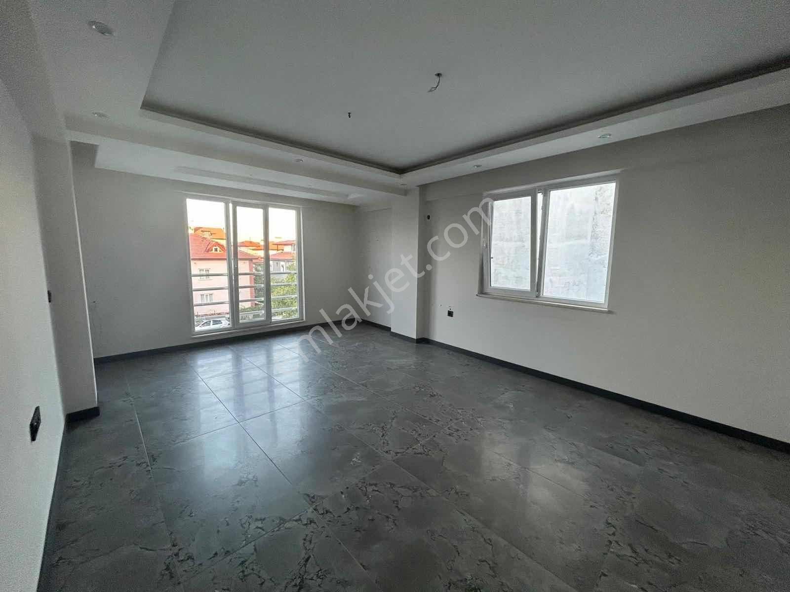 Net Premium'dan Eski Yol Da Satılık Geniş 2+1 Daire - Görsel 2