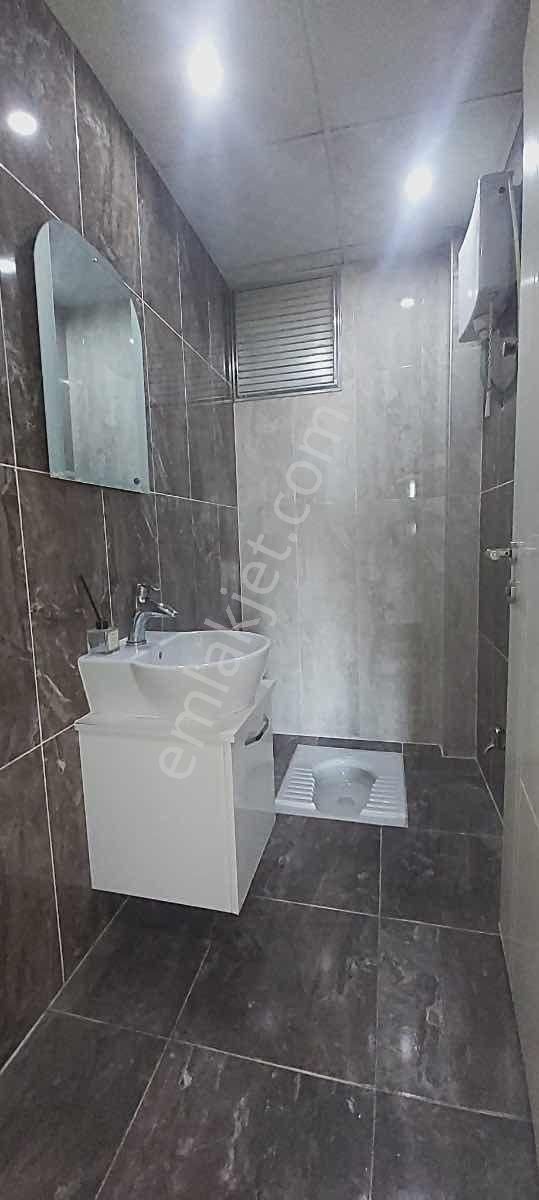 Naz Bayrak Üstü Pırlanta Sitesinde 3+1 Kiralık Daire - Görsel 12