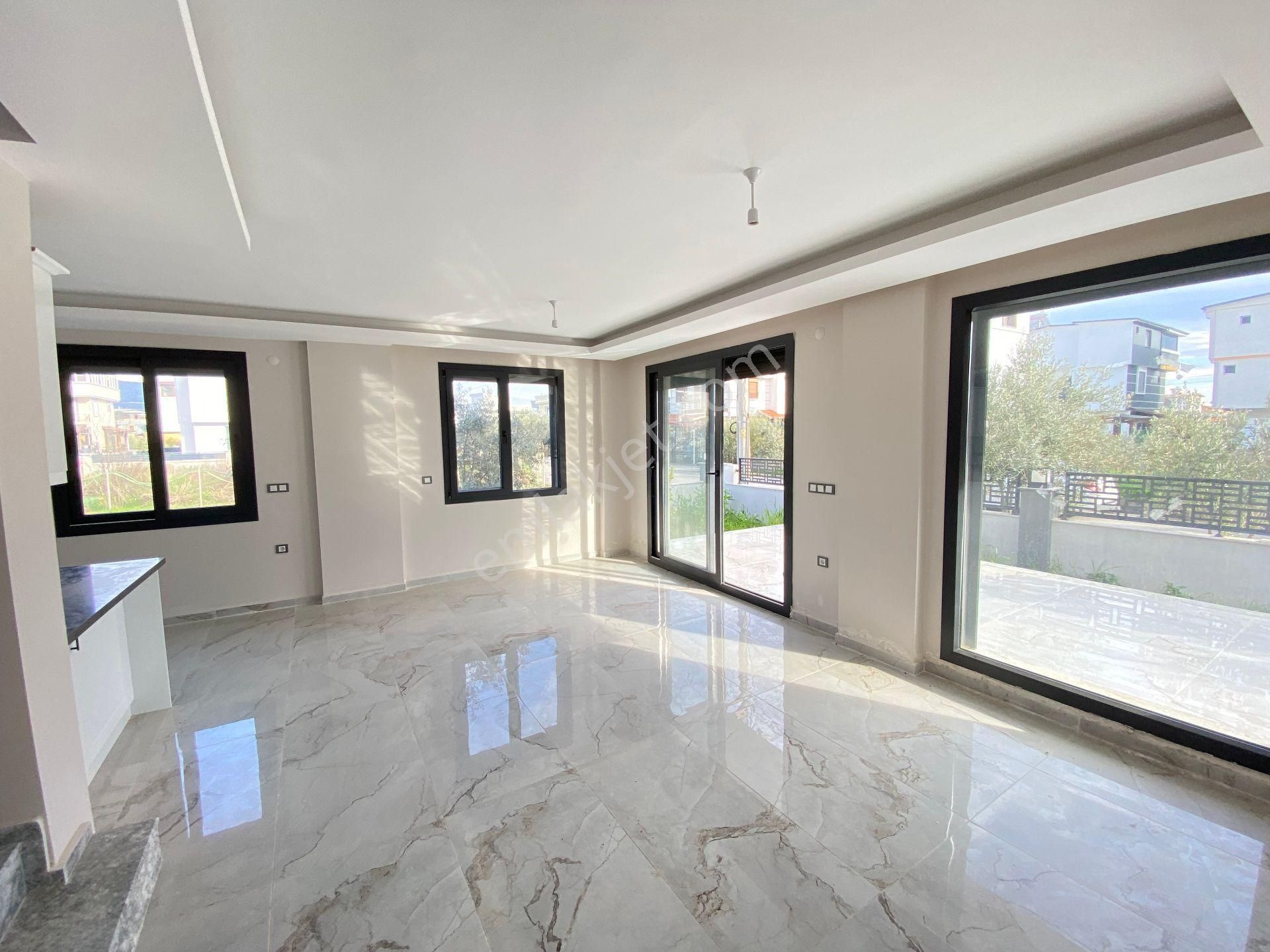 Seferihisar Cumhuriyet Mah. 300m² Arsa İçinde Satılık Tam Müstakil 3+1 Villa - Görsel 15