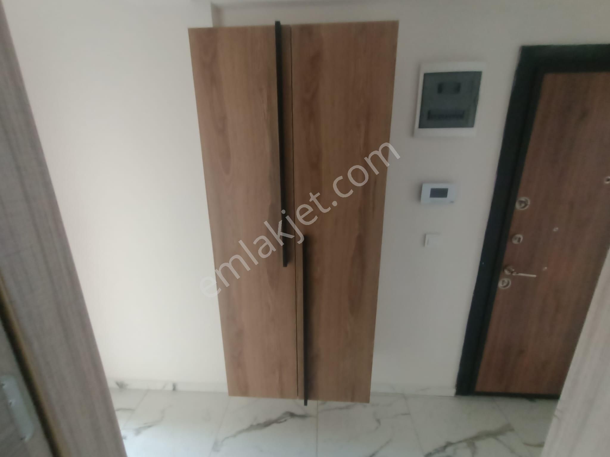 Yeni Girne Yakını 2+1 Doğalgazlı Bakımlı Ara Kat Daire - Görsel 15