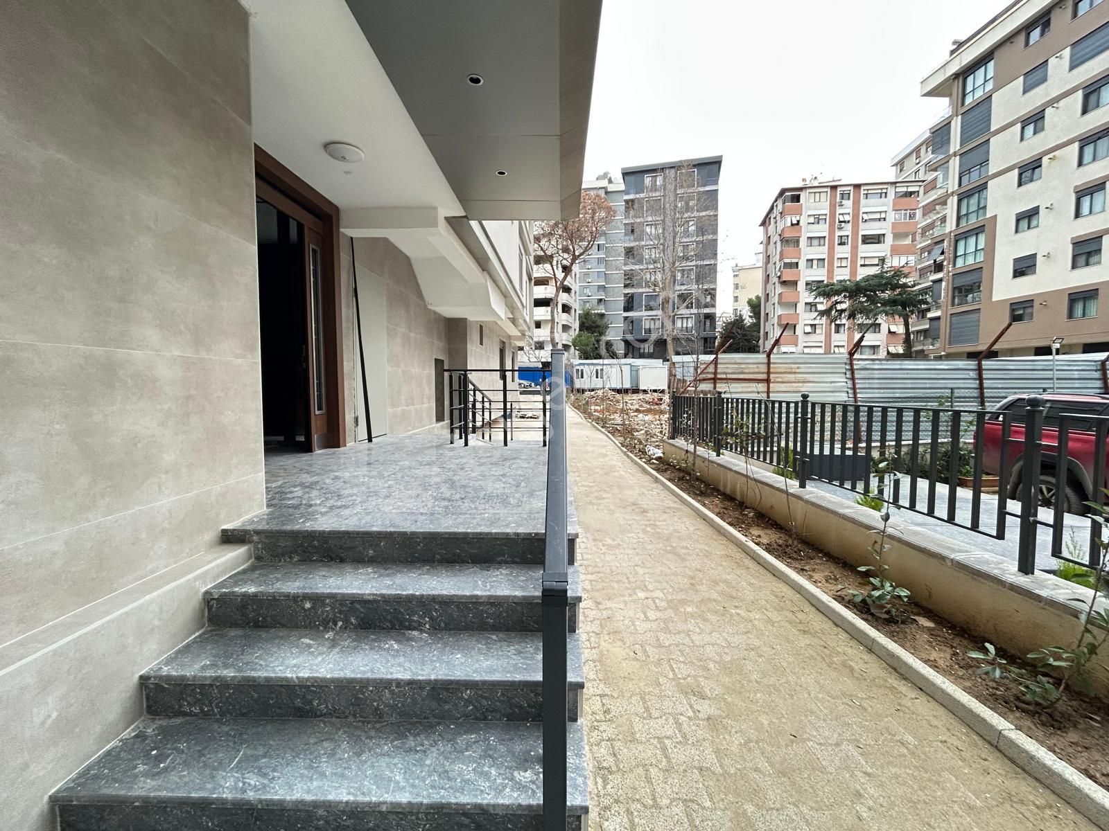 Sudiye'de Sıfır Bağdat Caddesine Yürüme Mesafesin De Balkonlu Net 65m2 2+1 - Görsel 24