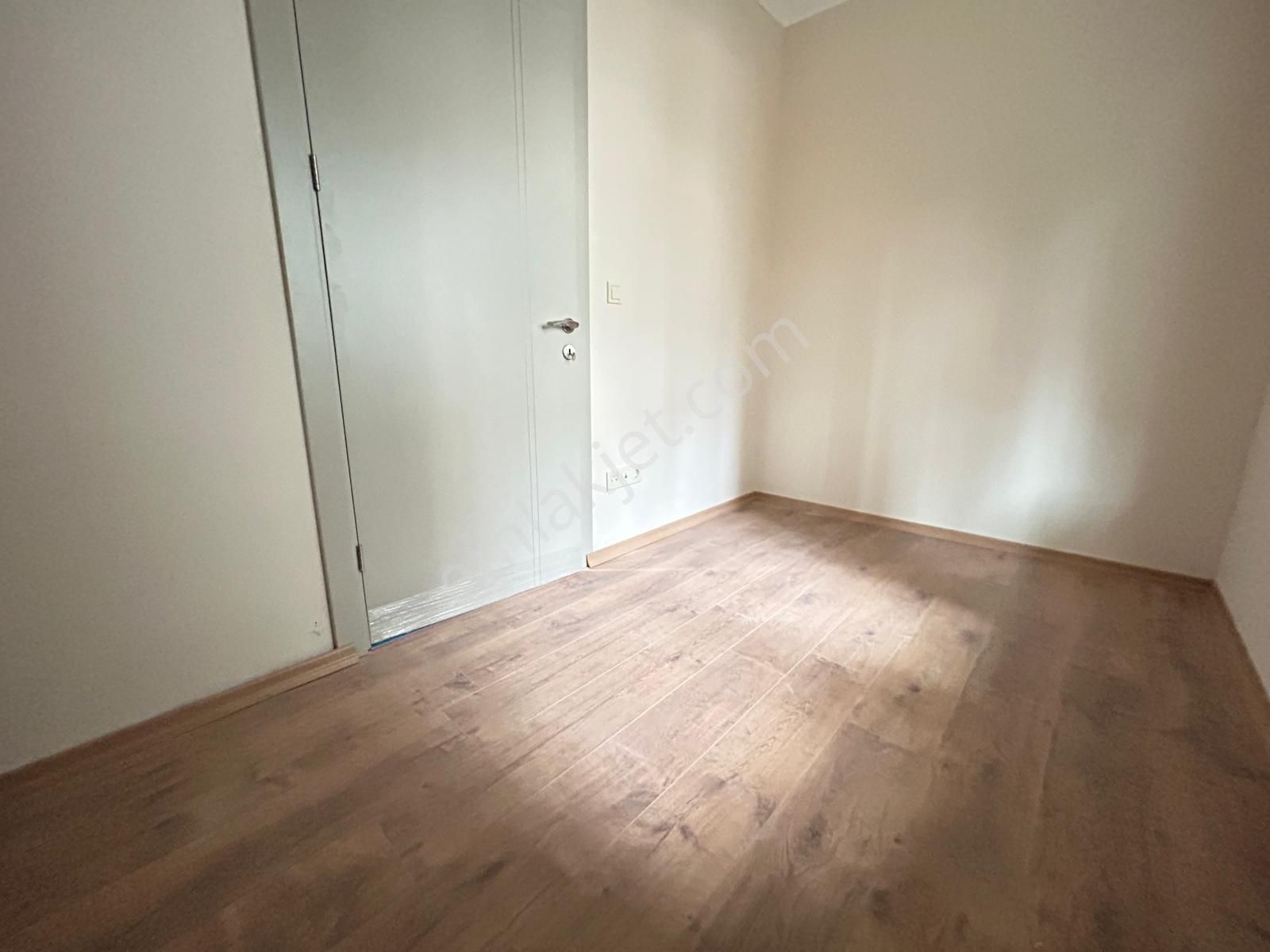 Sudiye'de Sıfır Bağdat Caddesine Yürüme Mesafesin De Balkonlu Net 65m2 2+1 - Görsel 23