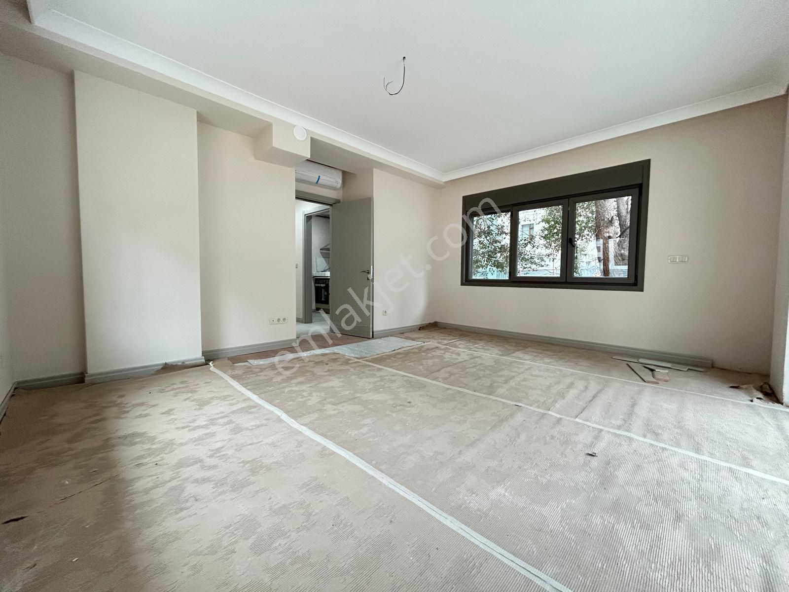Sudiye'de Sıfır Bağdat Caddesine Yürüme Mesafesin De Balkonlu Net 65m2 2+1 - Görsel 5