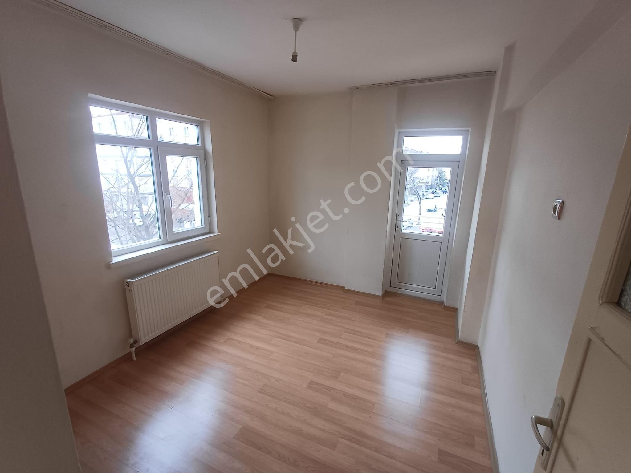 Sincan Akşemsettin Mahallesinde Cadde Üzerinde 3+1 Satılık Daire - Görsel 26