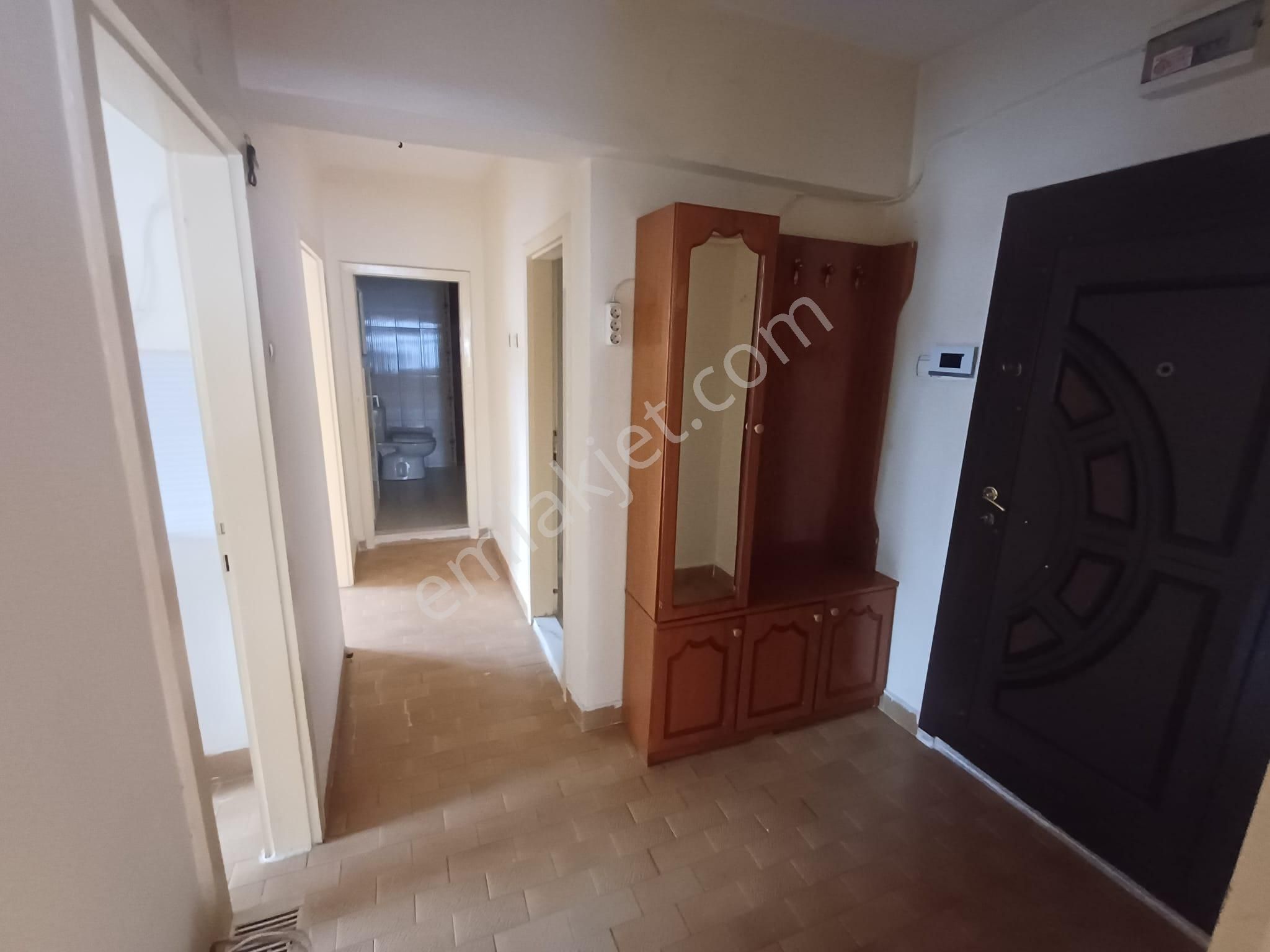 Sincan Akşemsettin Mahallesinde Cadde Üzerinde 3+1 Satılık Daire - Görsel 4