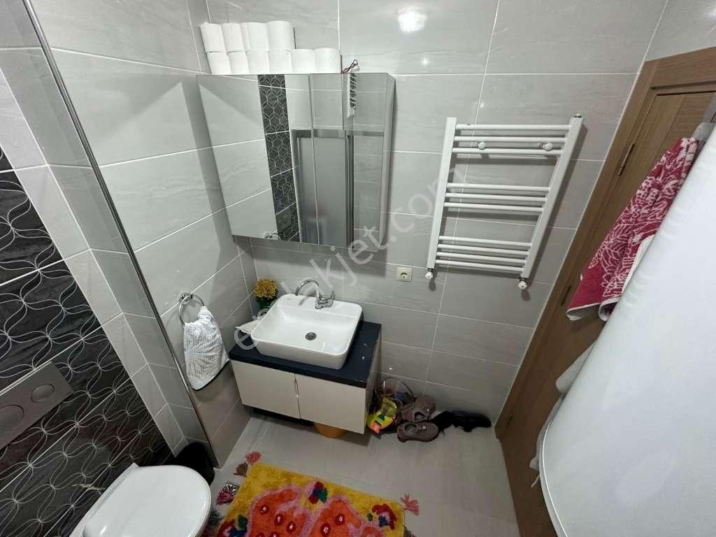 Kaçmaz'dan Çınar Mahallesinde İskanlı 4yıllık Binada 2+1 - Görsel 28