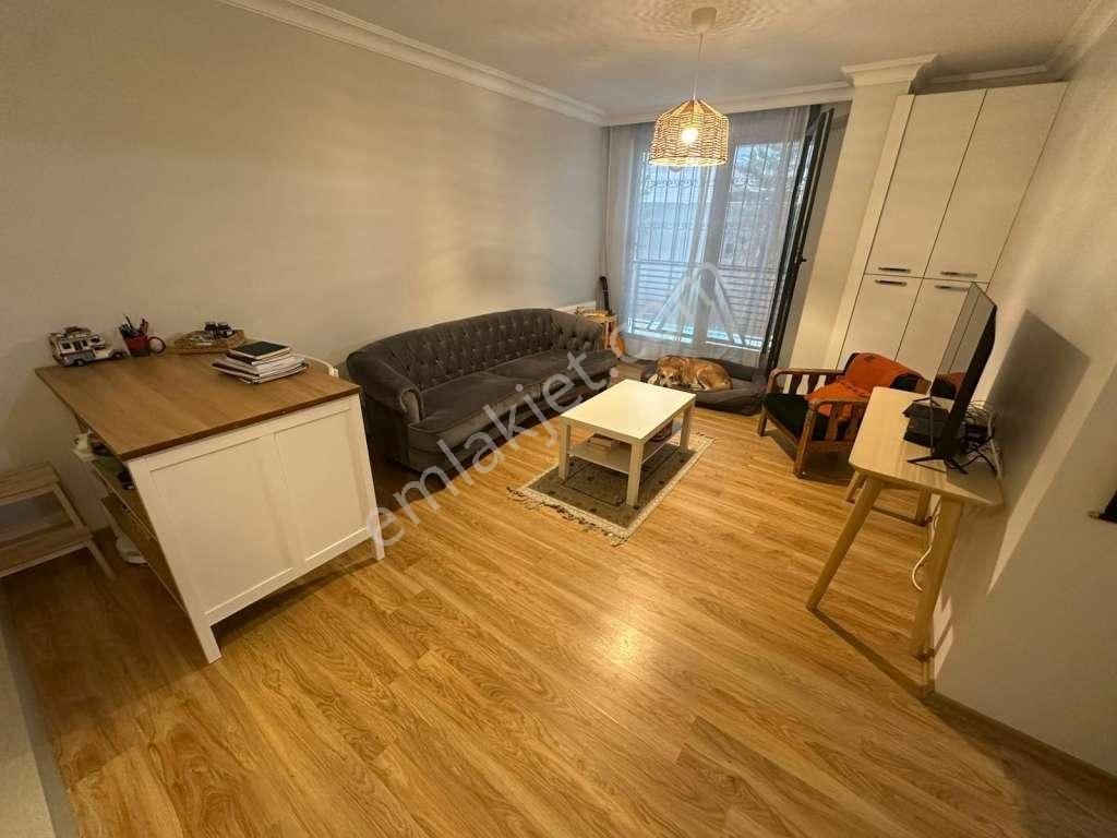 Kaçmaz'dan Çınar Mahallesinde İskanlı 4yıllık Binada 2+1 - Görsel 9