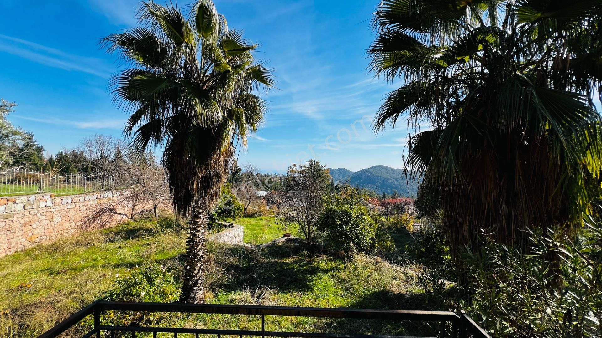 Kemer Beycik'te Geniş Arsa Alanına Sahip Satılık Villa - Görsel 5