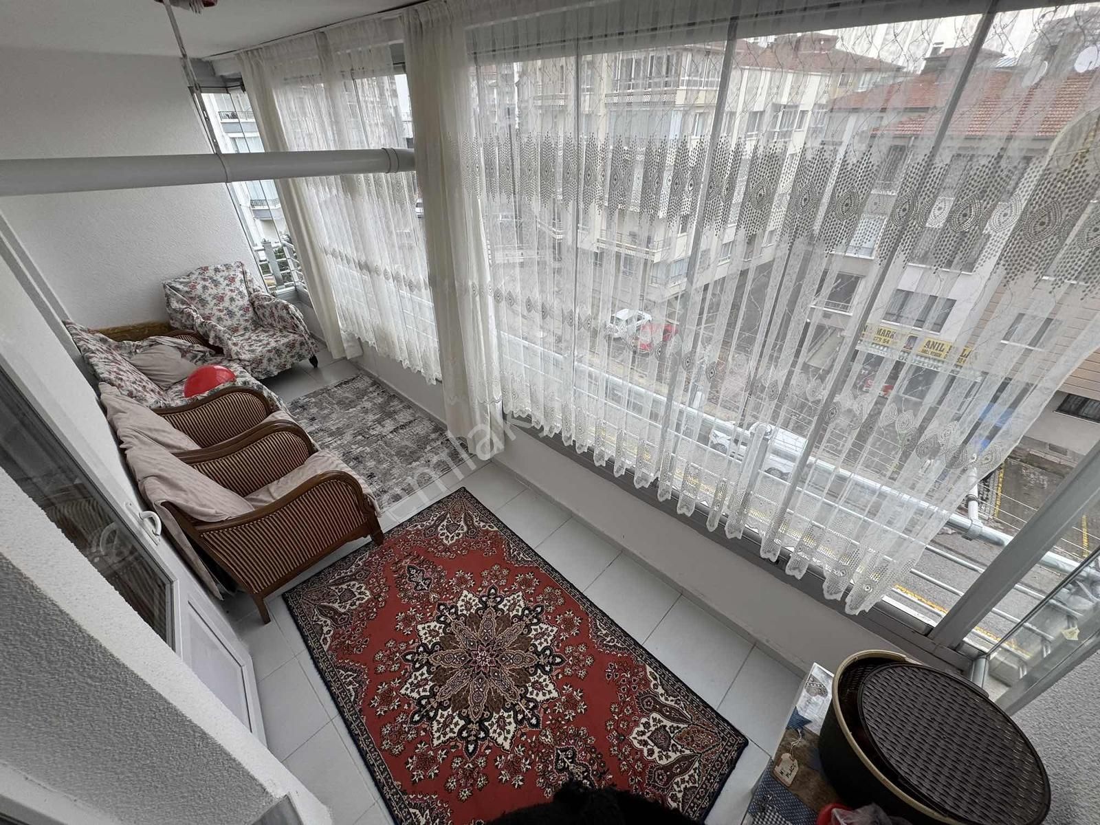 Lider Emlak'tan Asansörlü Net 130m2 Ön Cephe Ebeveyn+kiler 3+1 - Görsel 7