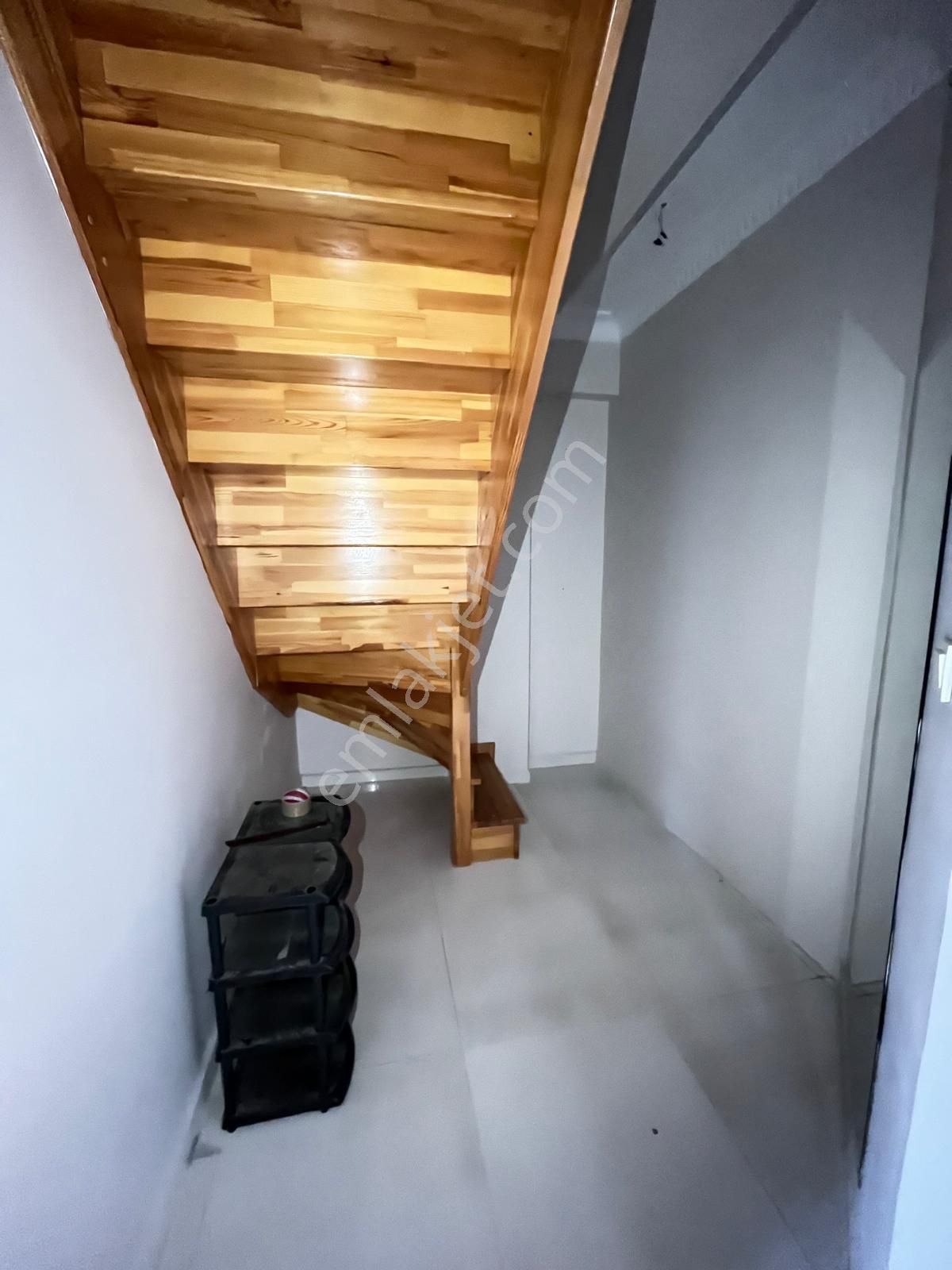 Loft'tan Yeşilova Mah 3+1 145m Yeni Bina Kullanışlı Acil Satılık Dublex Daire - Görsel 15