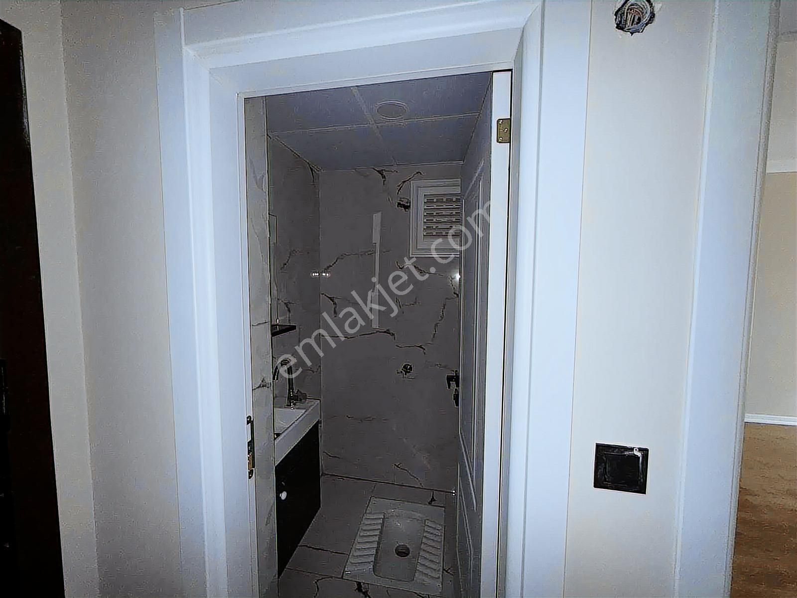 Acil Enya Gayrimenkul'den Dereli Tütüncü Mh Satılık 3+1 Daire - Görsel 15