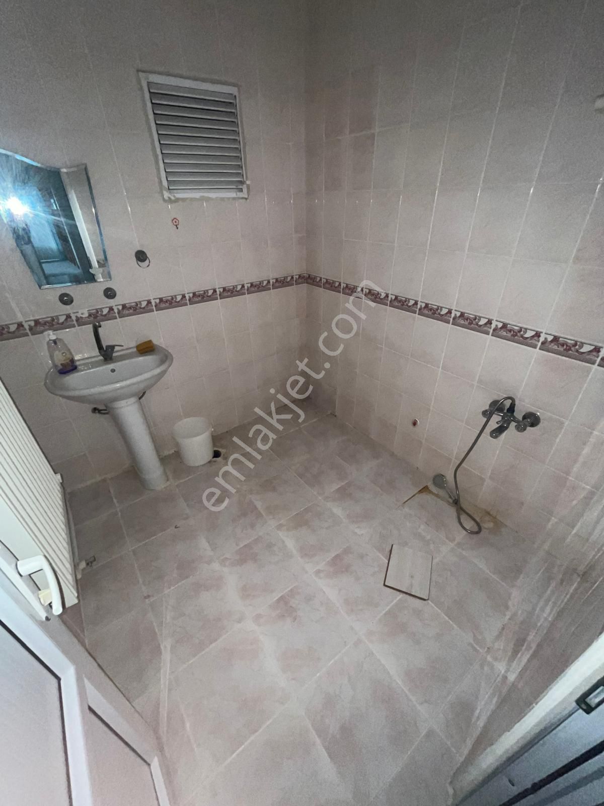 Mç Emlaktan Katta Kredi Limitsiz Kelepir Daire - Görsel 23