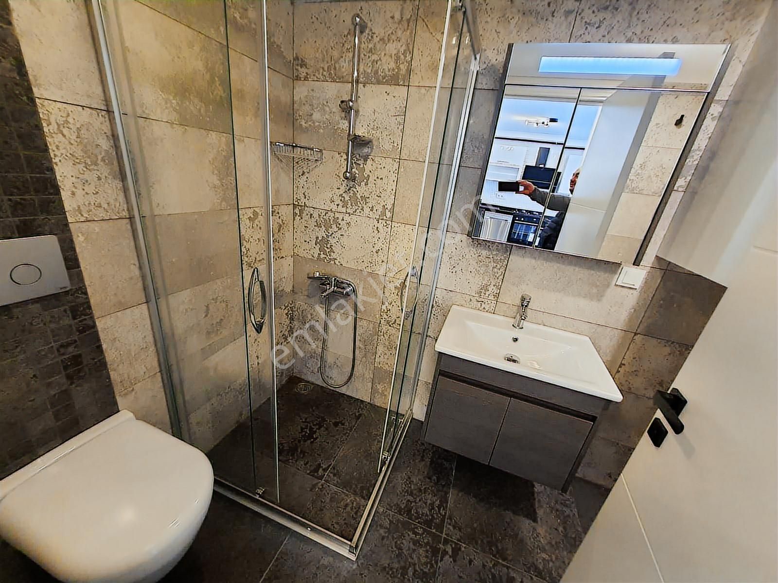 Arel'den Emek'te Milli Küt. Yakını Yeni Bina 2.kat Mobilyalı 2+1 - Görsel 12