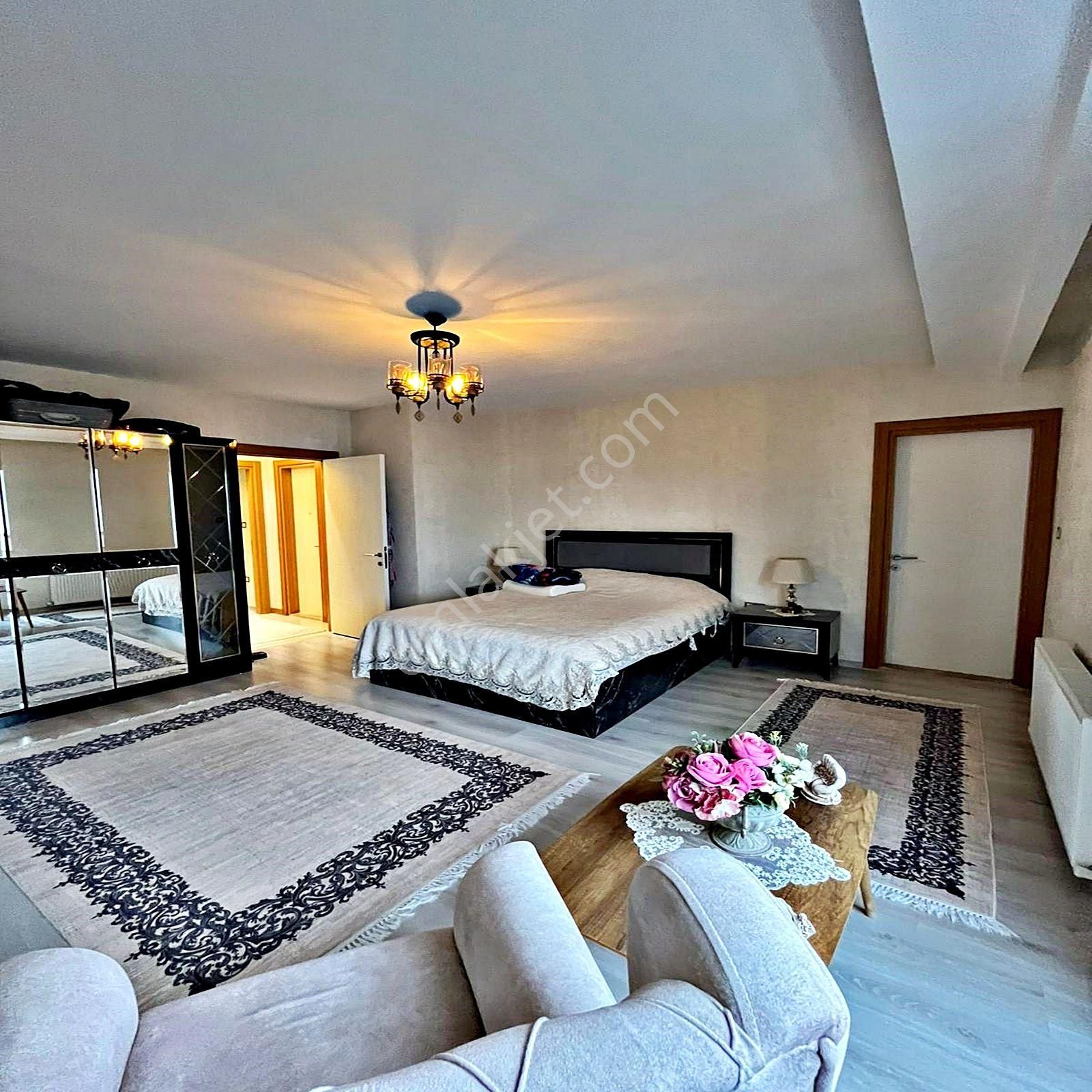 Beylikdüzü Ashıll Konaklarında Satılık Lüks 4+2 Dubleks - Görsel 20