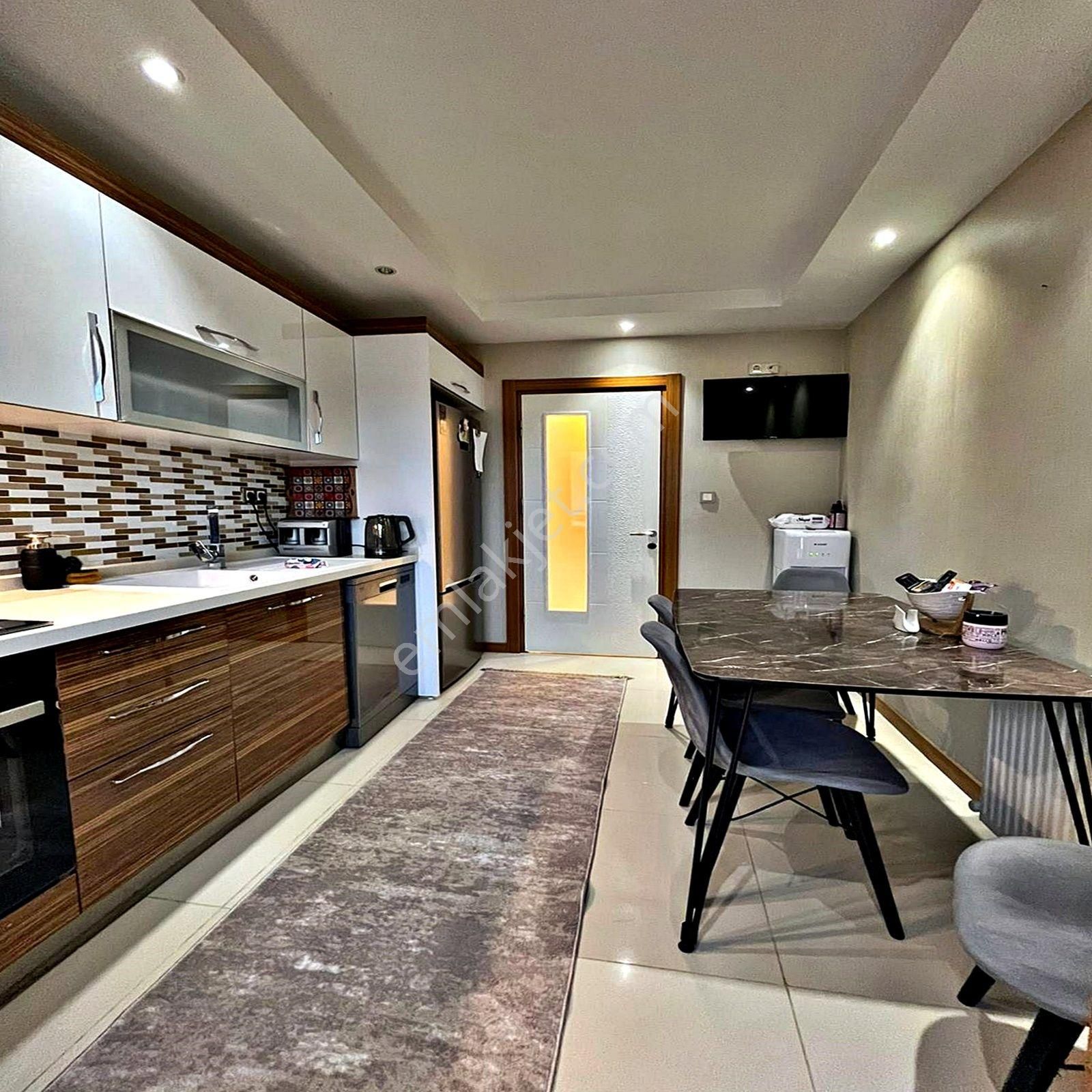 Beylikdüzü Ashıll Konaklarında Satılık Lüks 4+2 Dubleks - Görsel 27