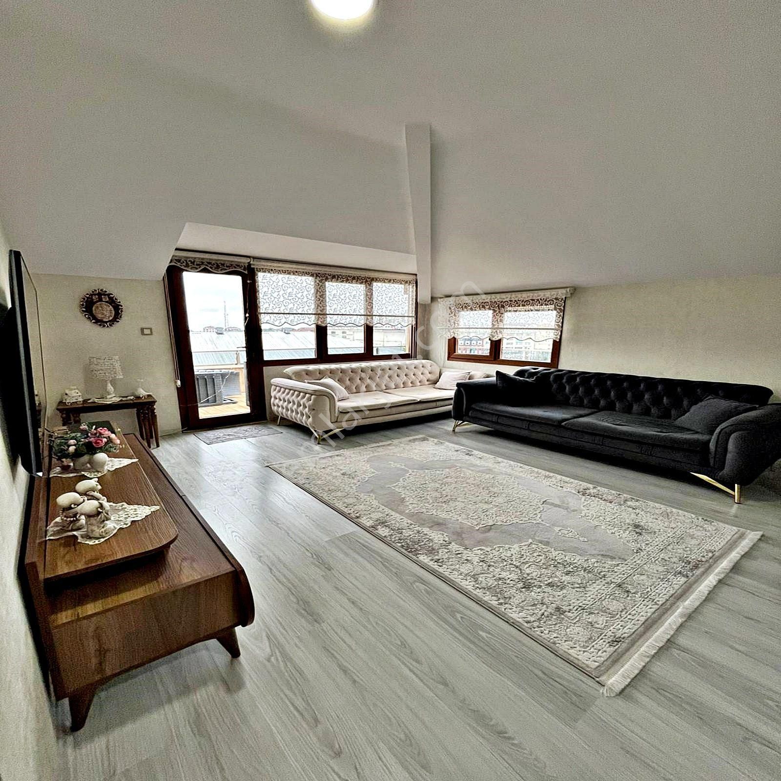 Beylikdüzü Ashıll Konaklarında Satılık Lüks 4+2 Dubleks - Görsel 14