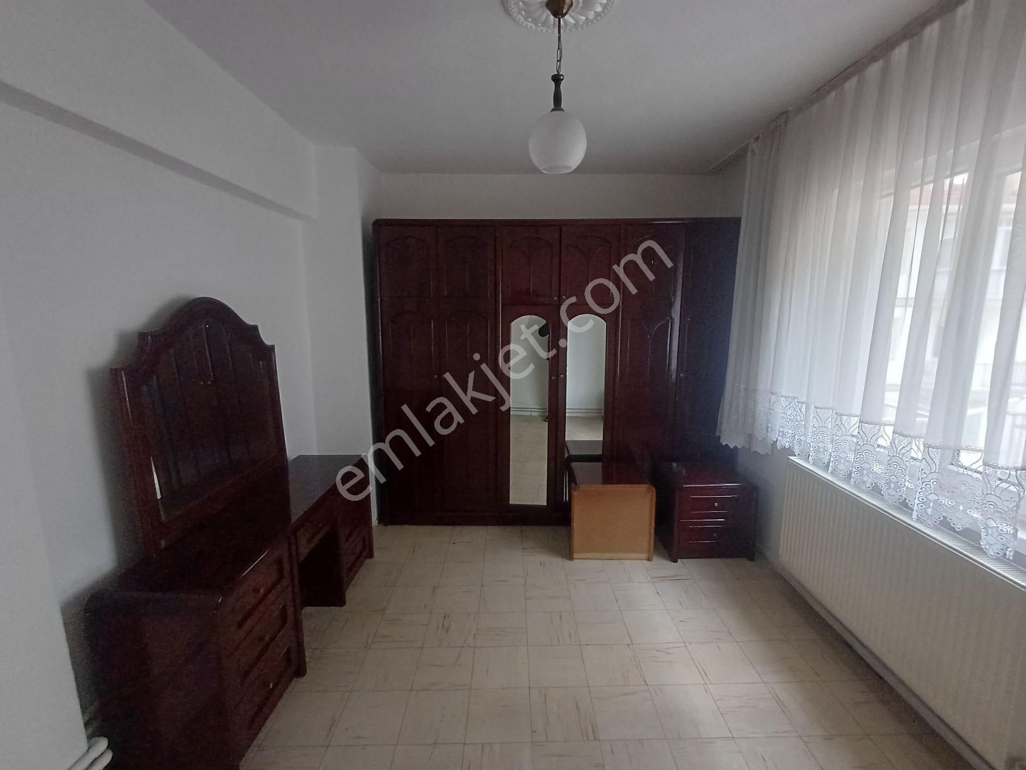 Yazıcı Dan Plevne Mahallesinde 2.ara Katta Satılık 3+1 Daire - Görsel 24