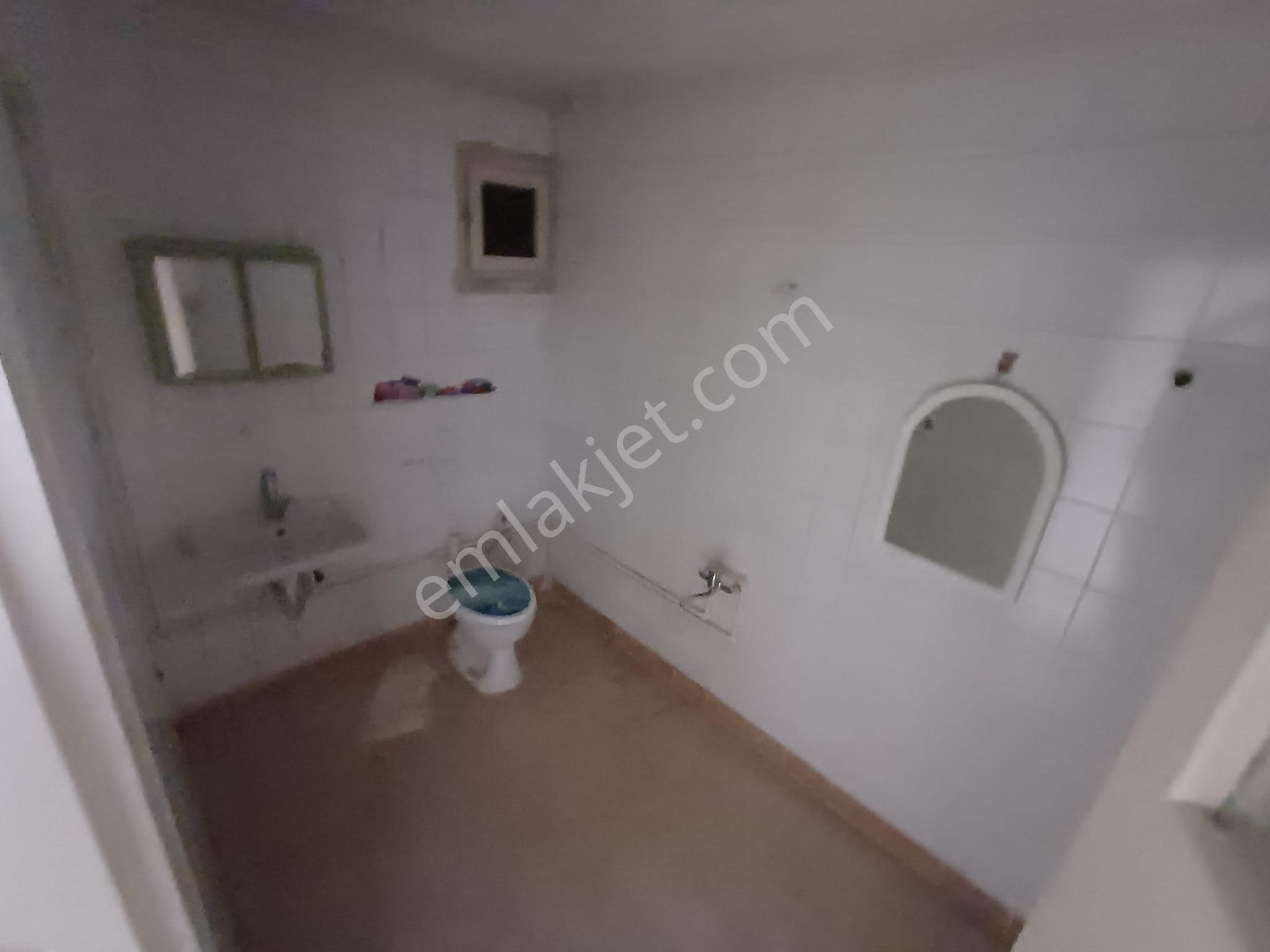 Yazıcı Dan Plevne Mahallesinde 2.ara Katta Satılık 3+1 Daire - Görsel 8