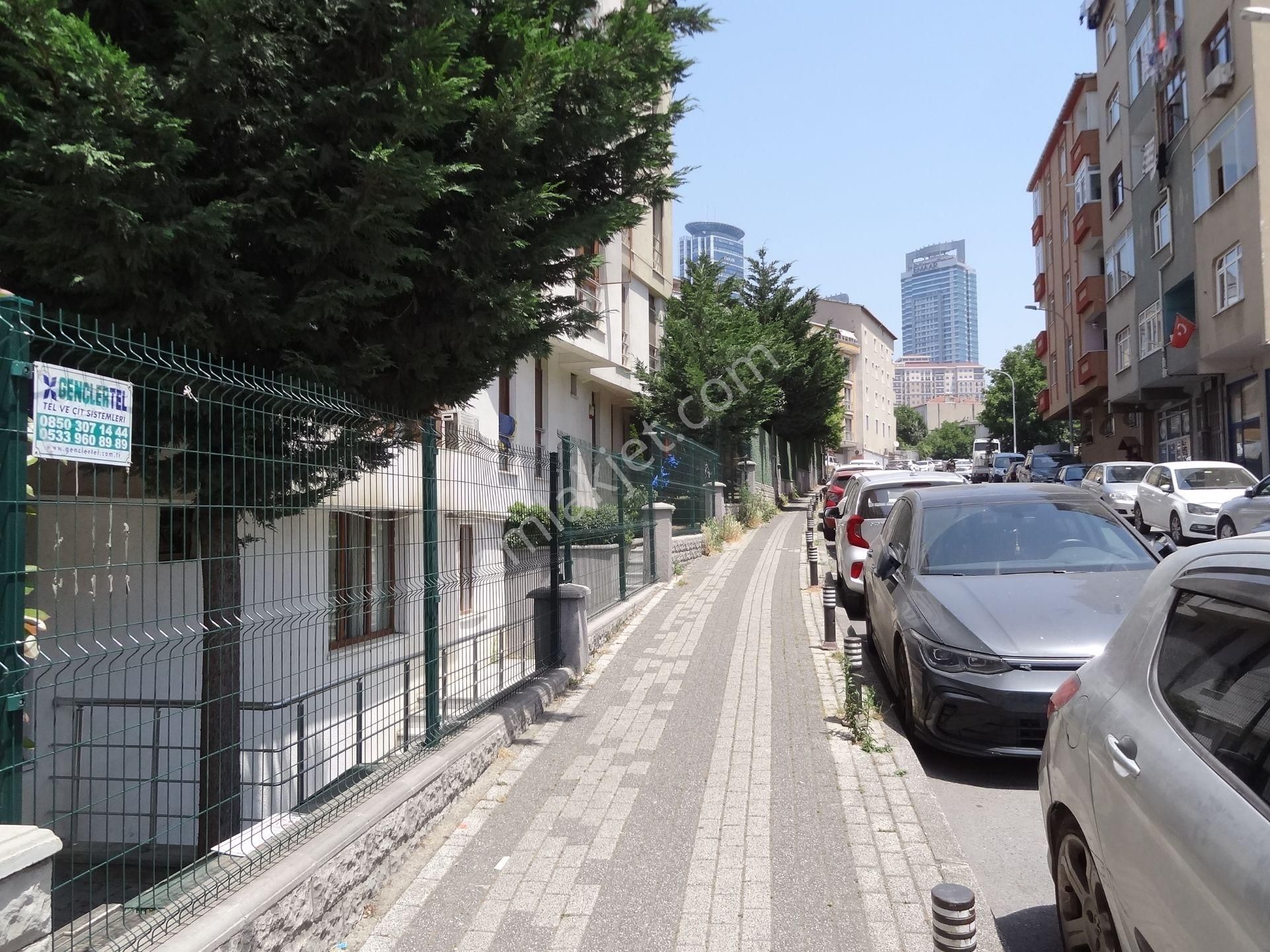 Ünalan Metro-metrobüs Yakını Genç Ap.da Kiralık Daire 3+1,120m2. - Görsel 5