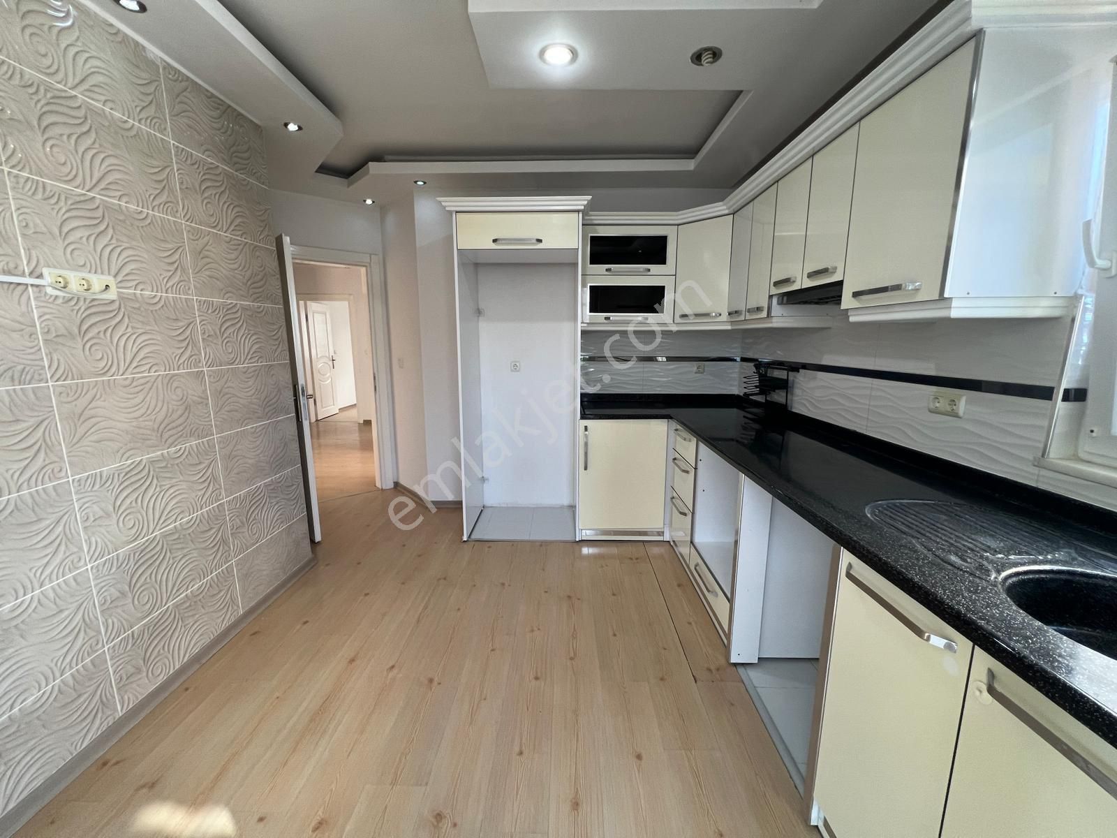 ❗️merkezde Satılık 3+1 Daire Ara Kat Ayrı Mutfak❗️ - Görsel 6