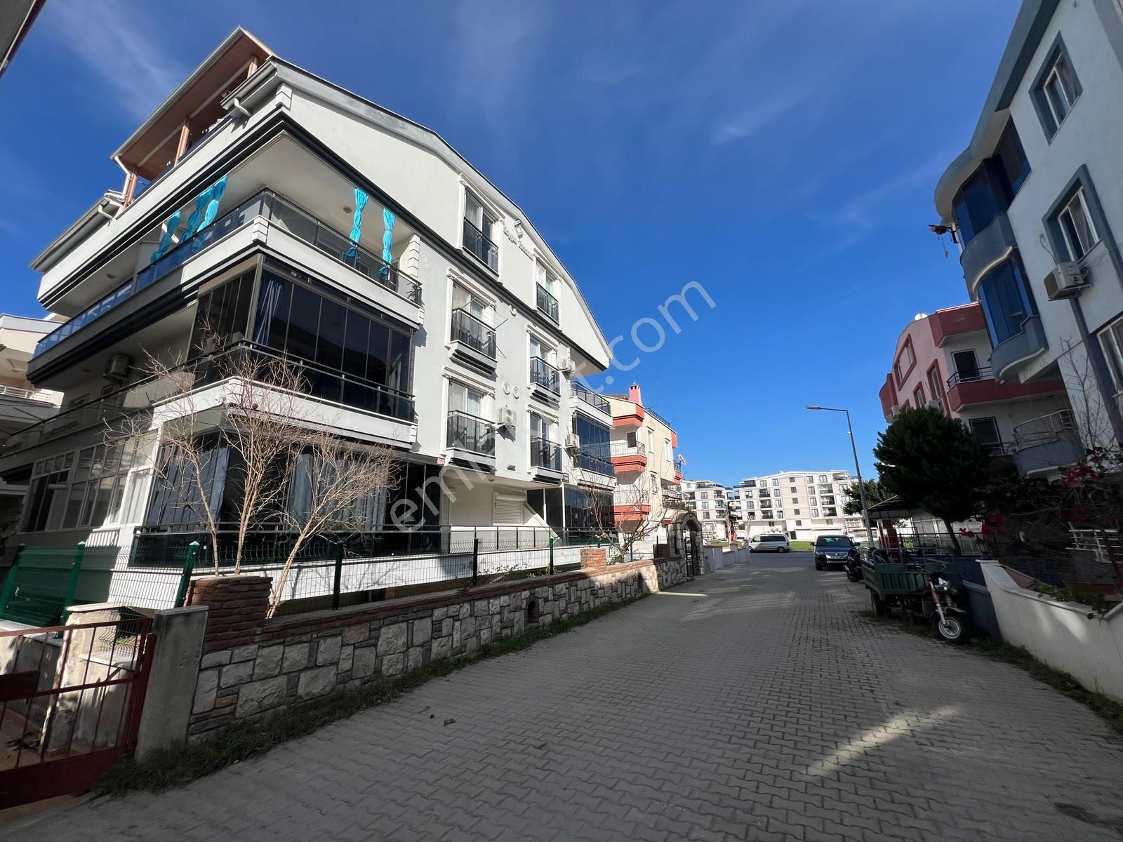 ❗️merkezde Satılık 3+1 Daire Ara Kat Ayrı Mutfak❗️ - Görsel 3