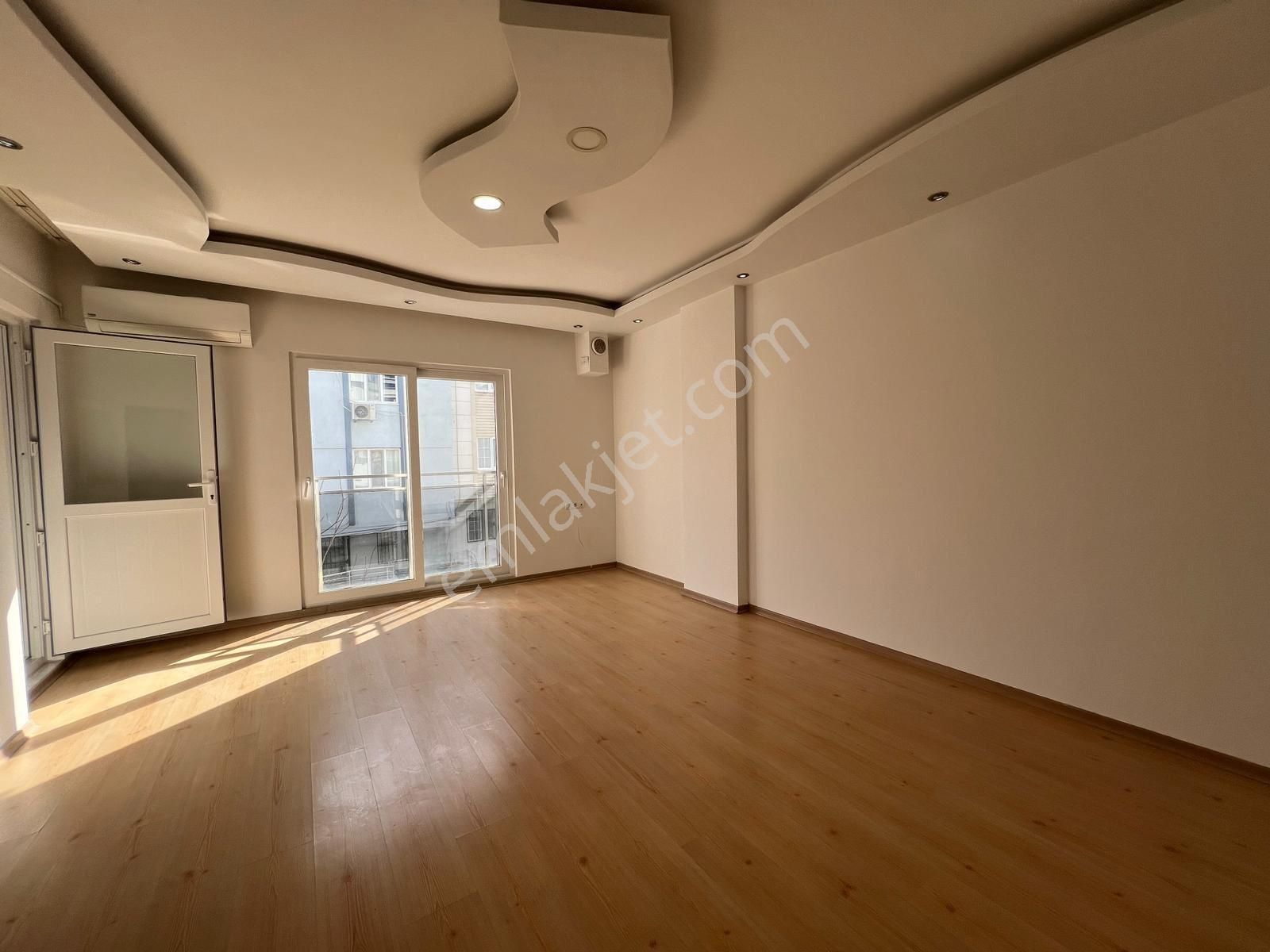 ❗️merkezde Satılık 3+1 Daire Ara Kat Ayrı Mutfak❗️ - Görsel 13