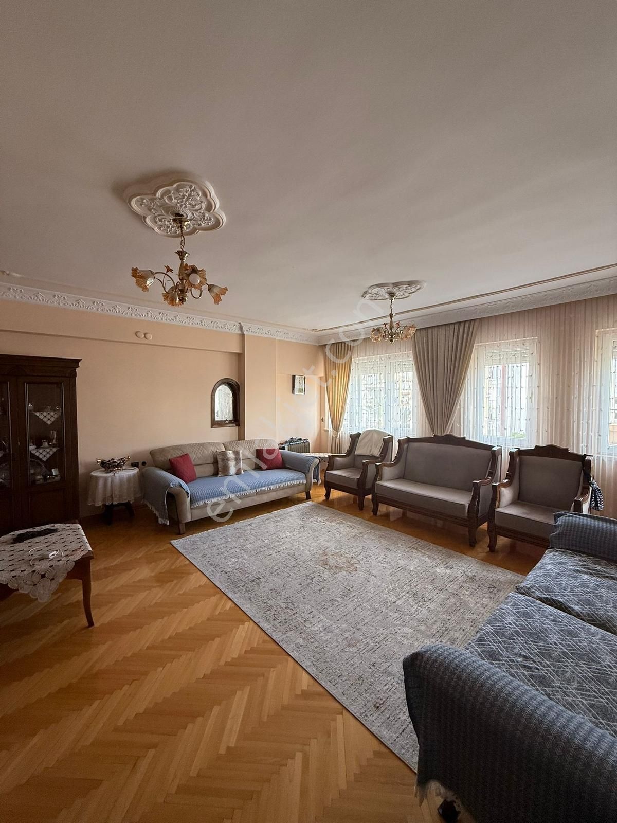 Tek Daire Fiyatına İki Daire | Arakat Geniş 3+1 Satılık - Görsel 7