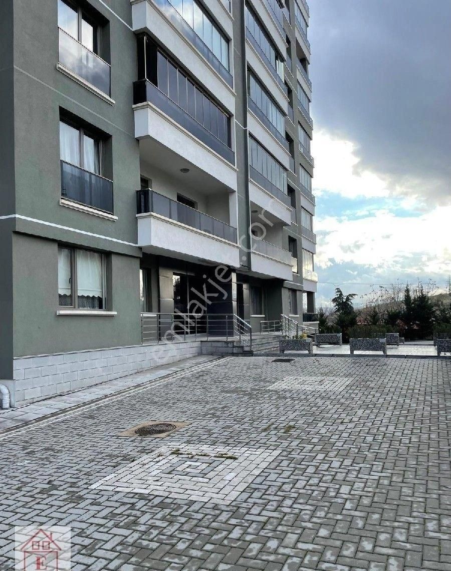 Çankaya 50. Yıl Park Mahallesi 50. Yıl Park Evleri Sitesi De Satılık Daire - Görsel 12