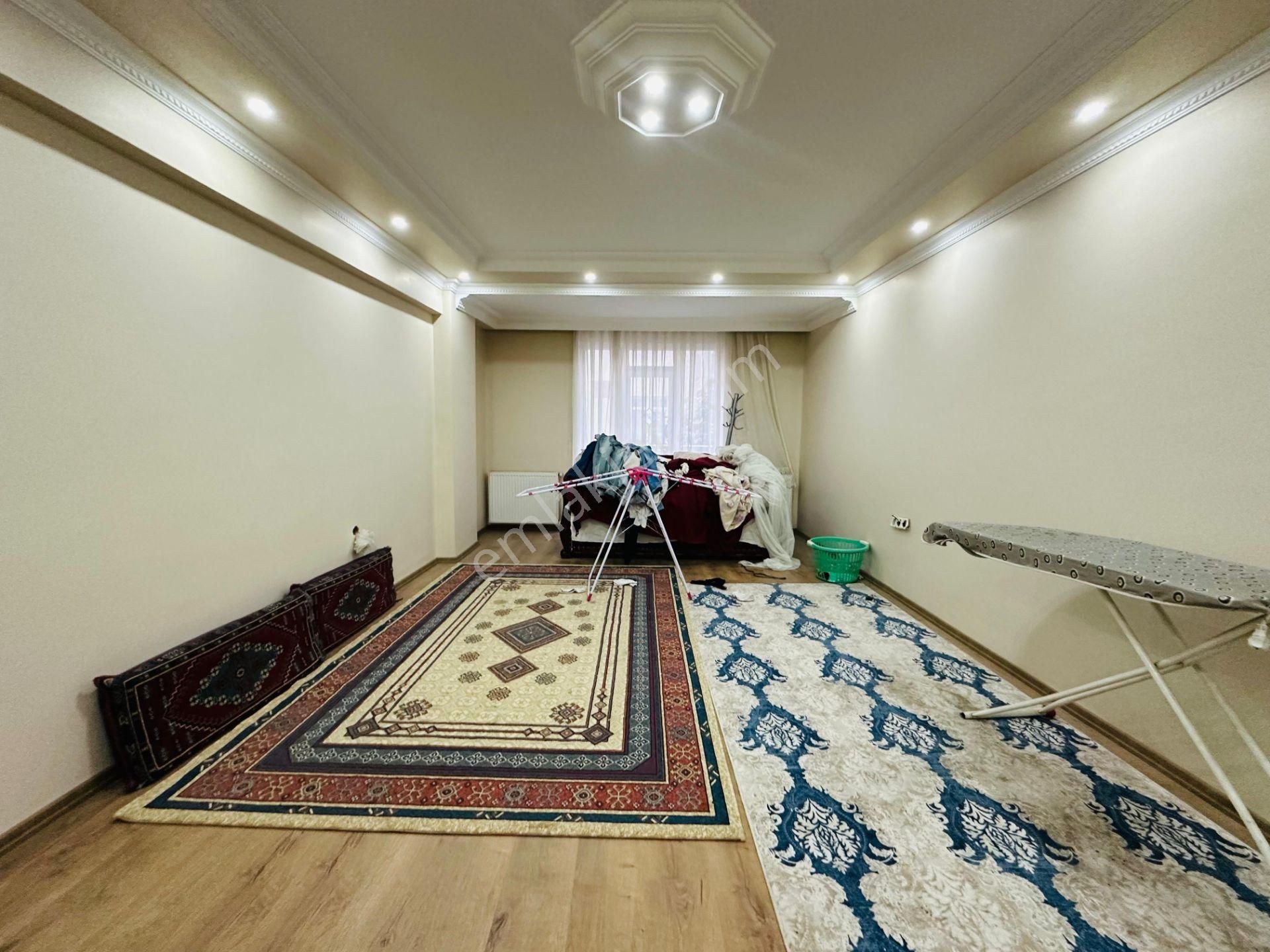 Eser İnş'tan Tramvaya Yürüme Mesafesinde 160m² 4+1 Kiralık Daire - Görsel 4