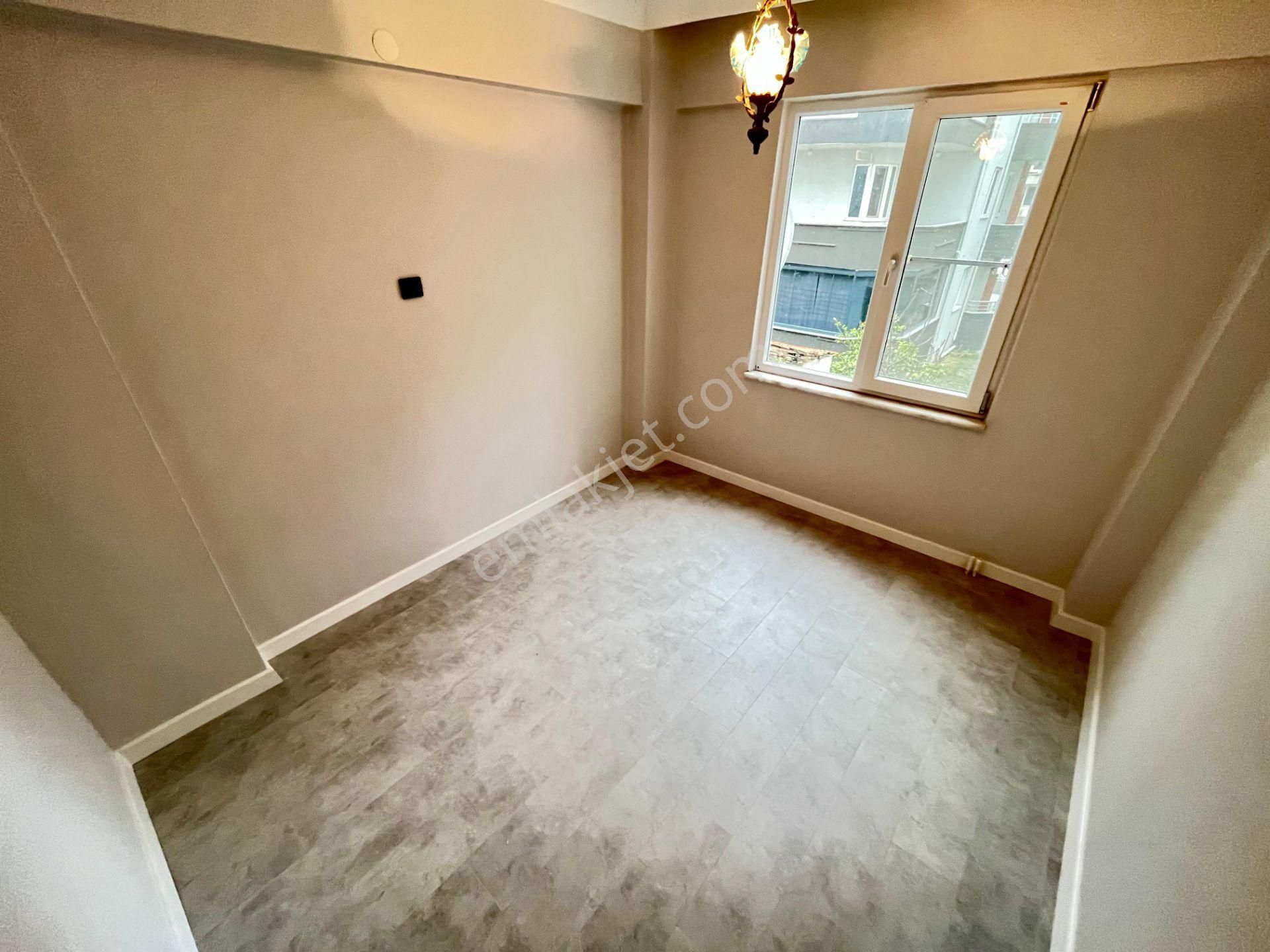 Akçay Özgüven Emlak'tan Denize 300 Metre Arakat Ön Cephe 2+1 Daire - Görsel 10