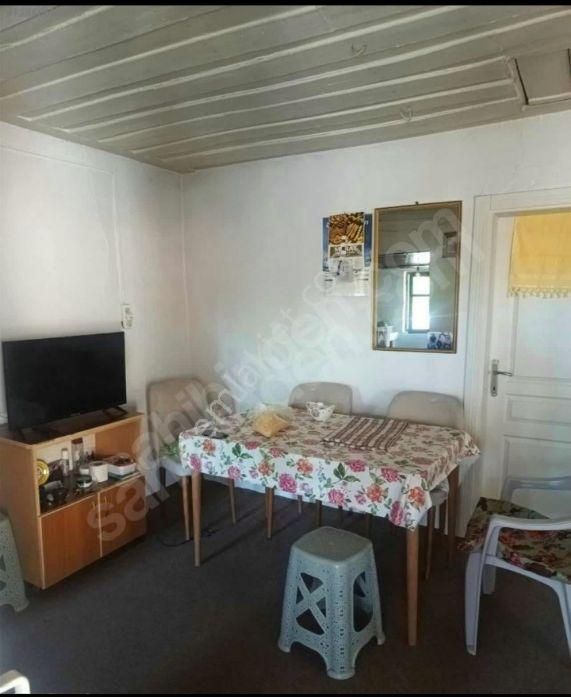 Pak Yapıdan Satılık Müstakil Ev 2+1 Edremit Çamcı Mah.