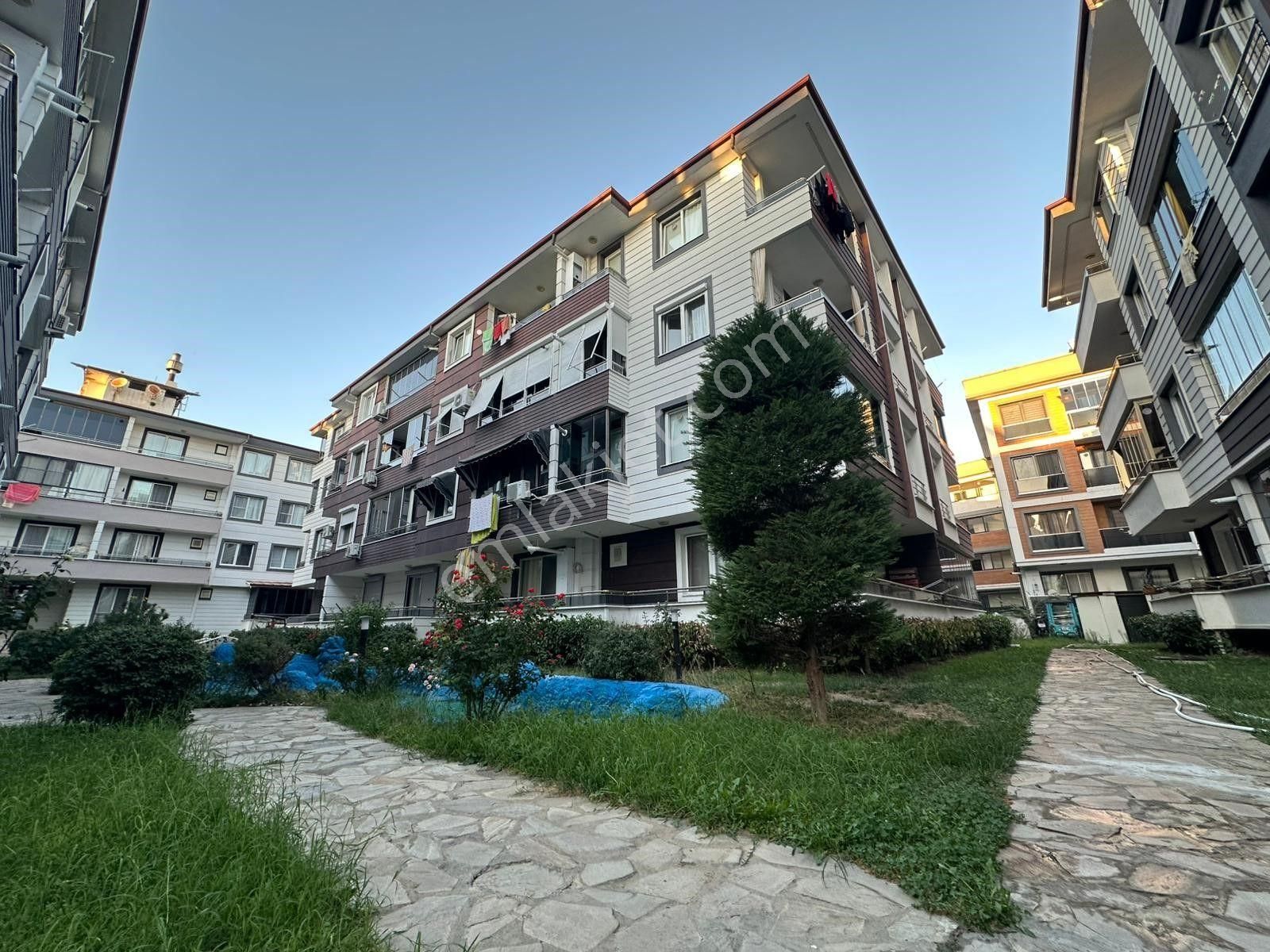 ▄▀jet Emlaktan Altınkum'da Doğalgazlı Geniş Kullanışlı 2+1 Daire