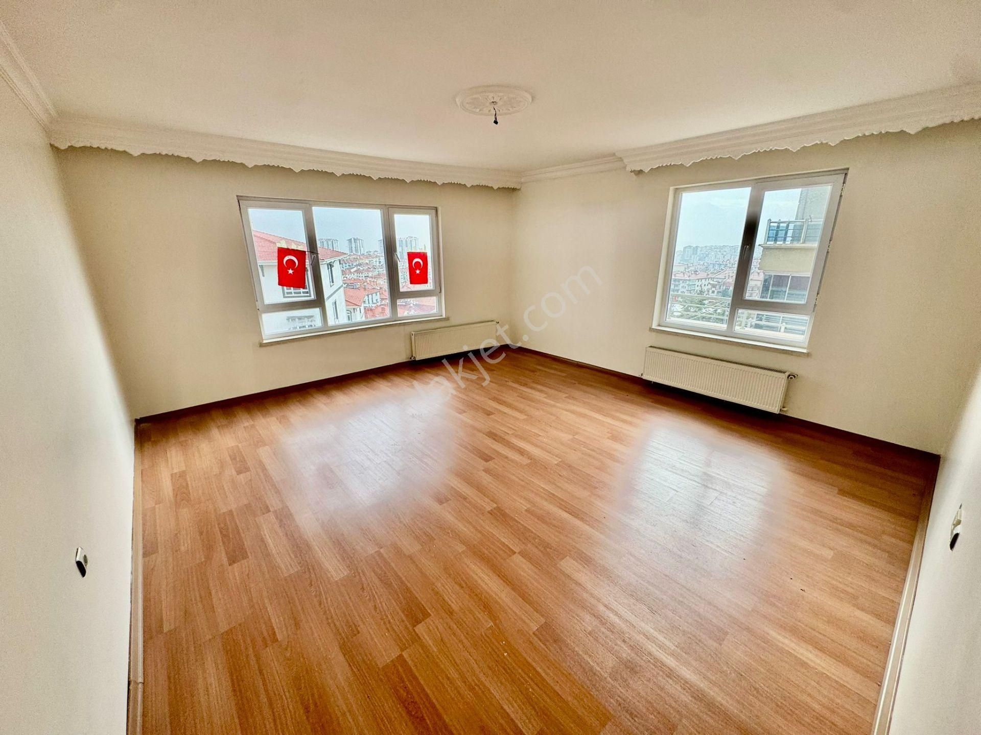 Kuşcgız Mahallesinde Yapılı Katta Manzaralı Asansörlü - Görsel 2