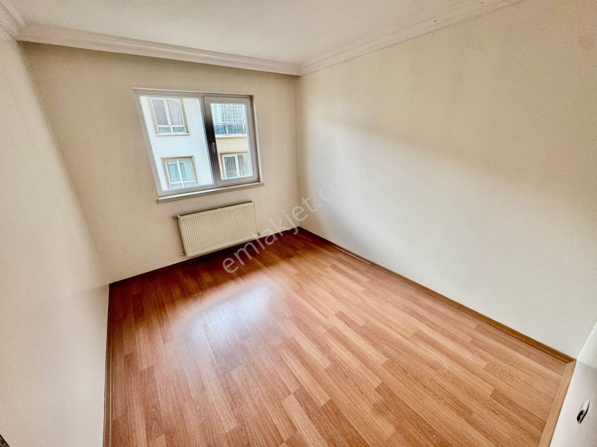 Kuşcgız Mahallesinde Yapılı Katta Manzaralı Asansörlü - Görsel 8